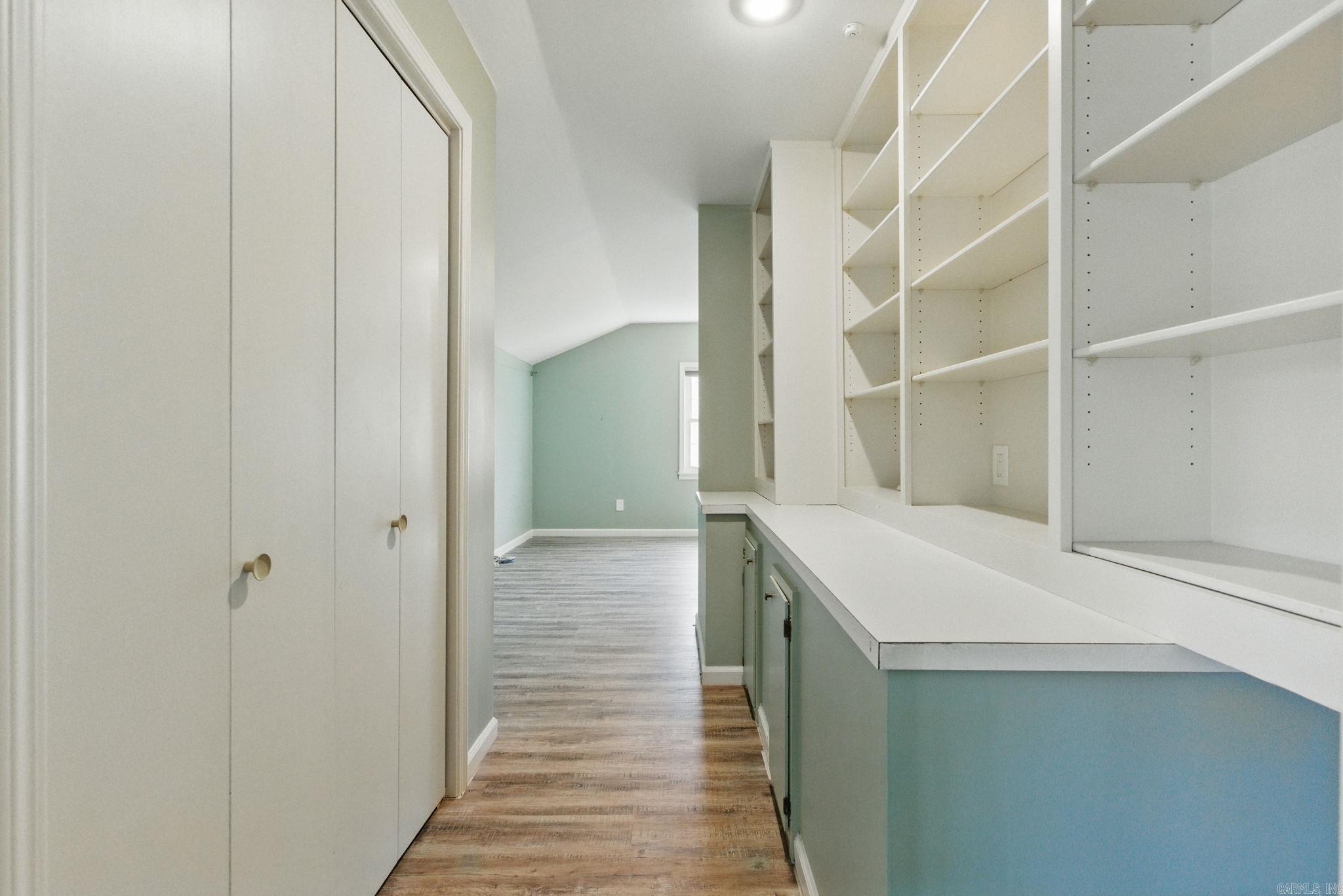 OVERBROOK - Residential