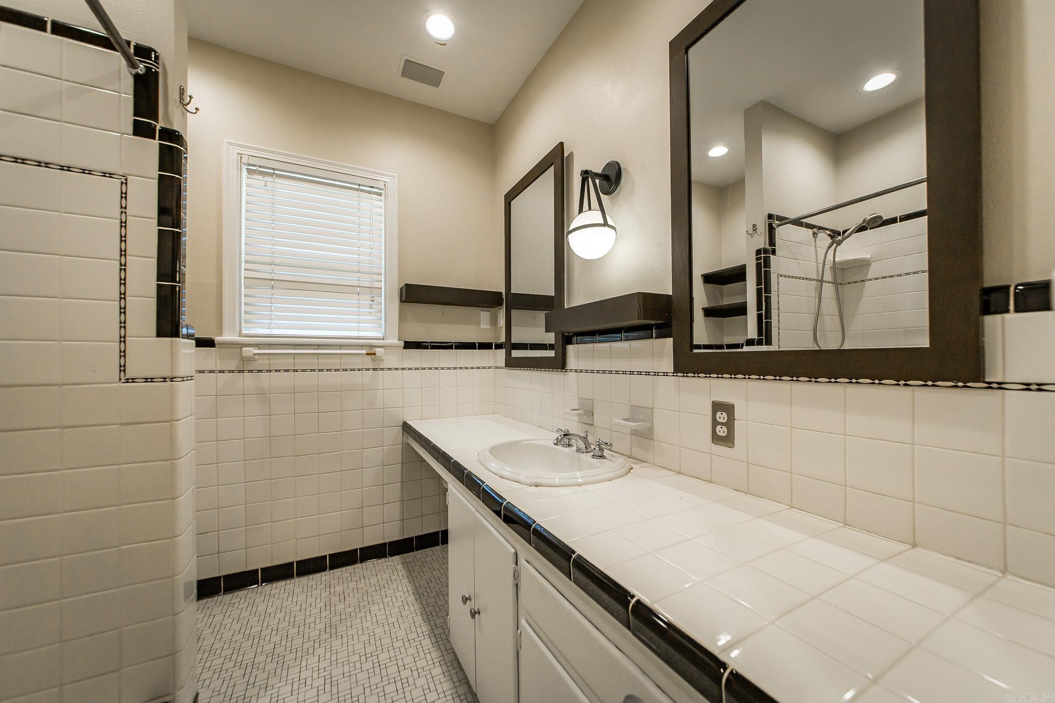 PARK HILL - Residential