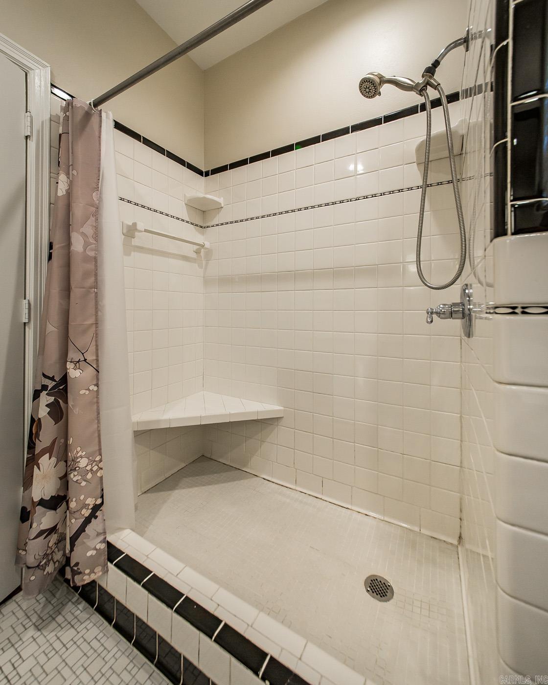 PARK HILL - Residential