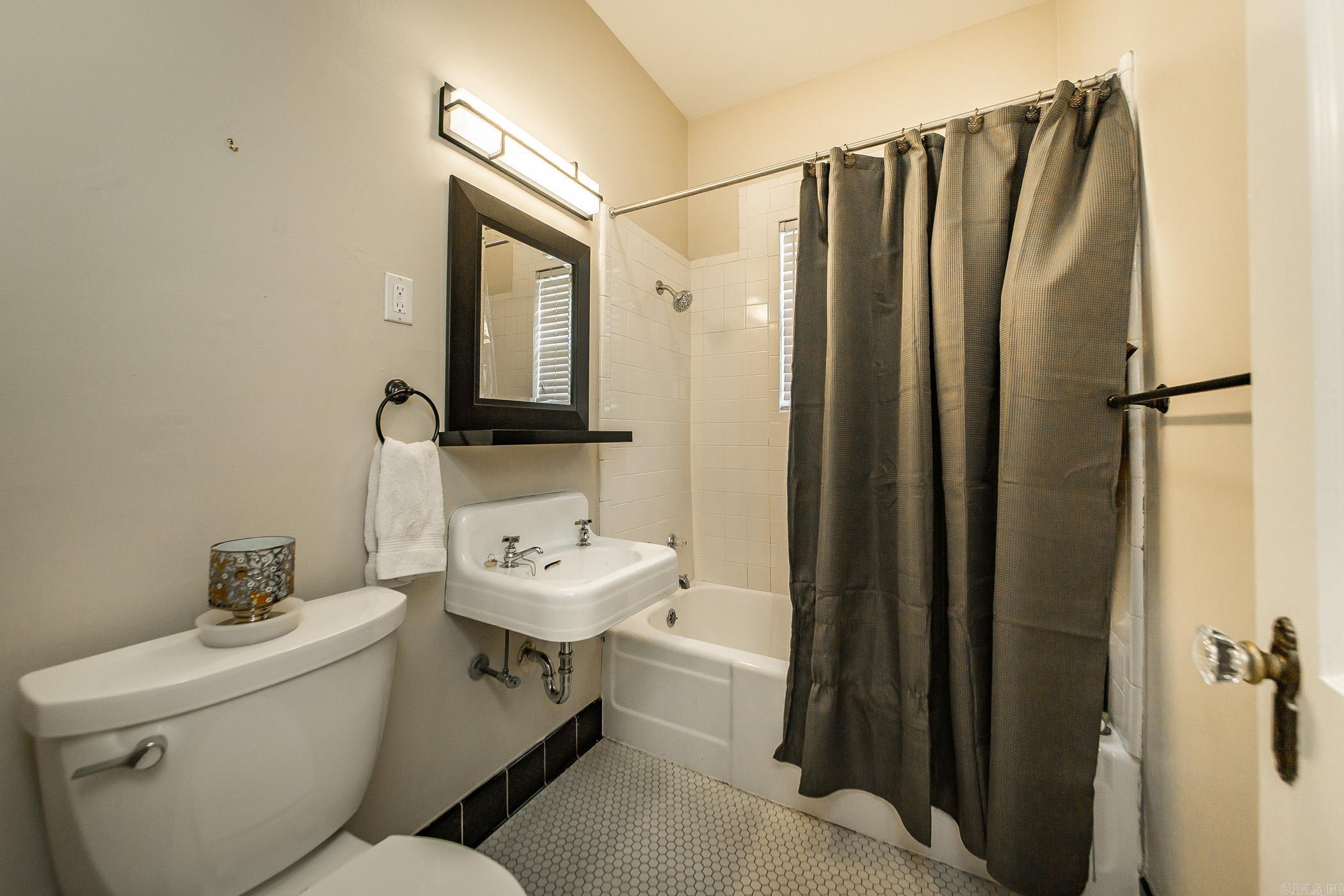 PARK HILL - Residential