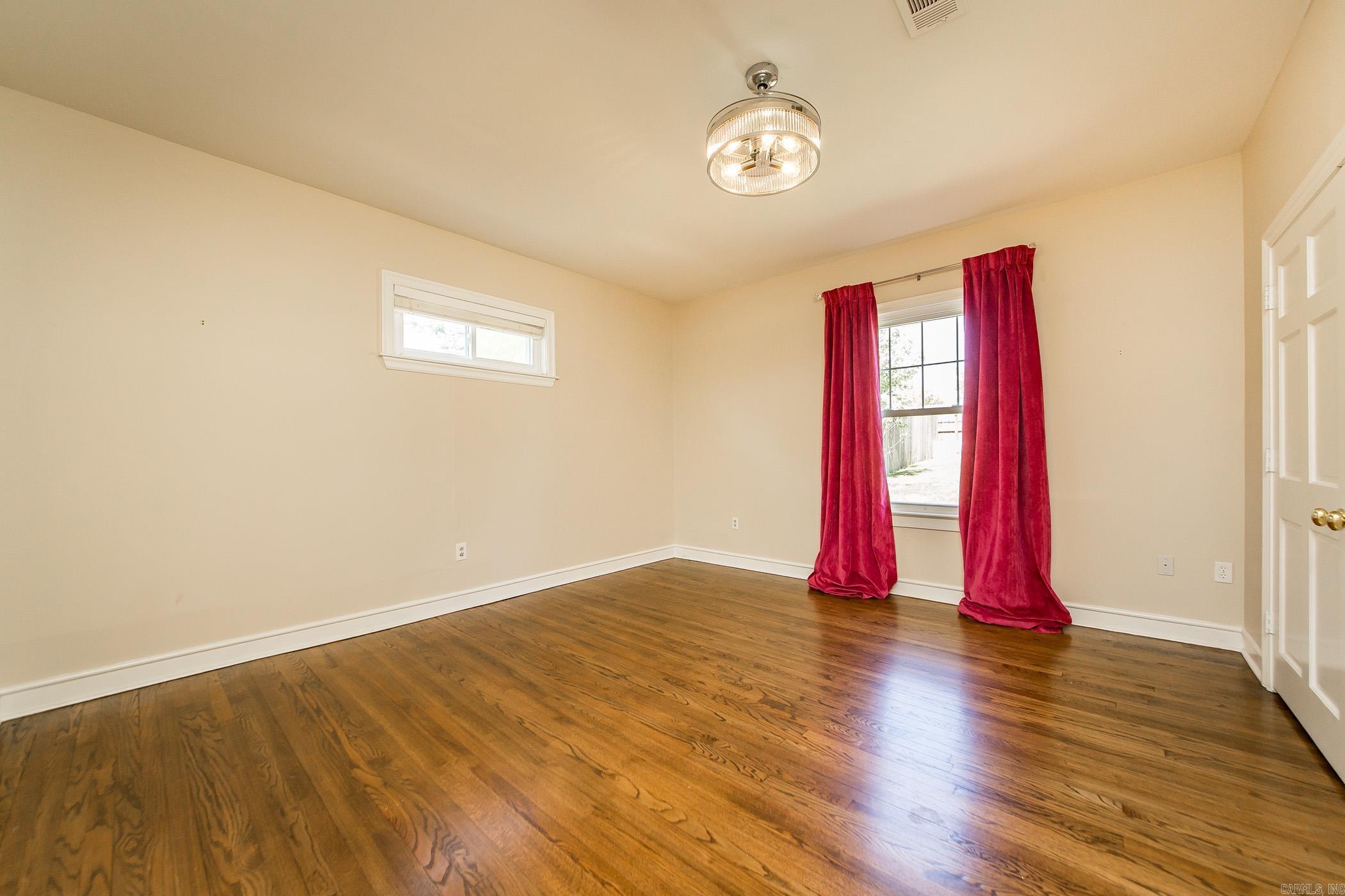 PARK HILL - Residential