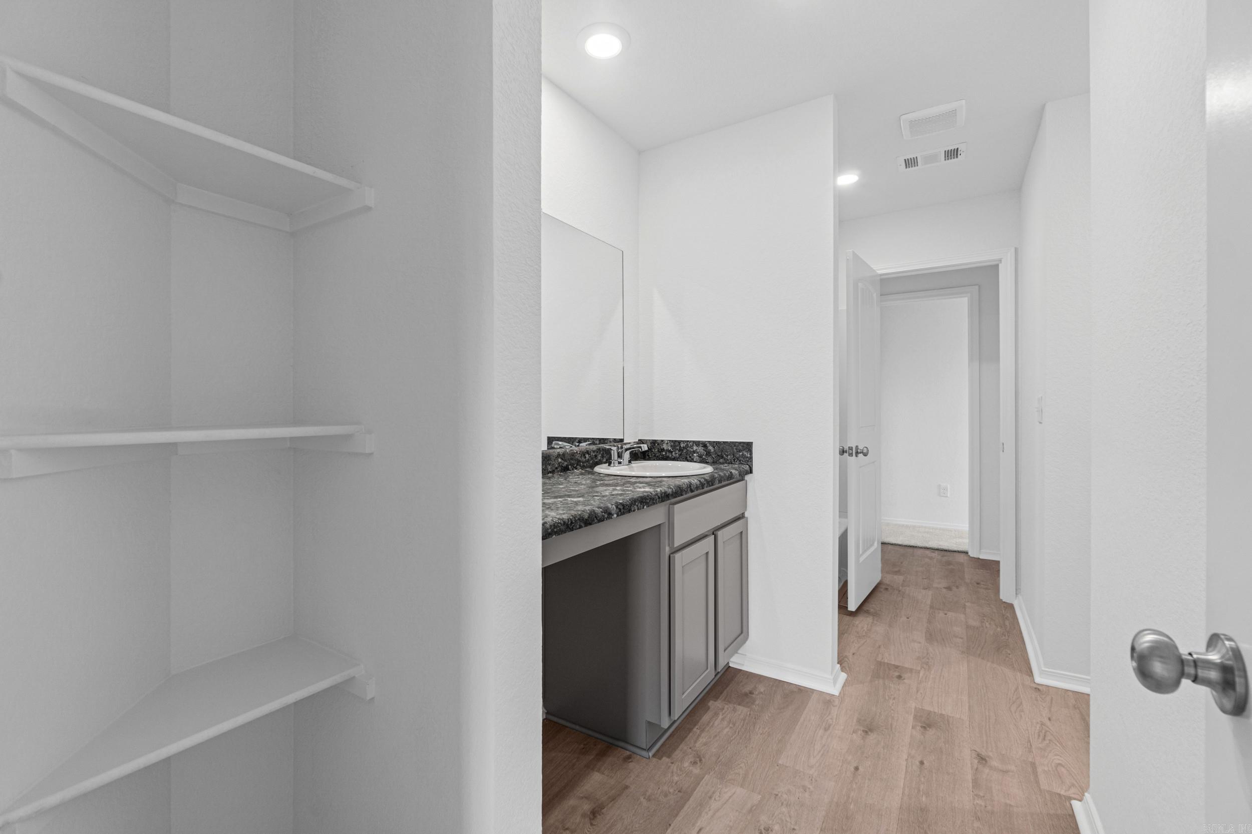 SOUTHFORK RANCH S/D PH I - Residential