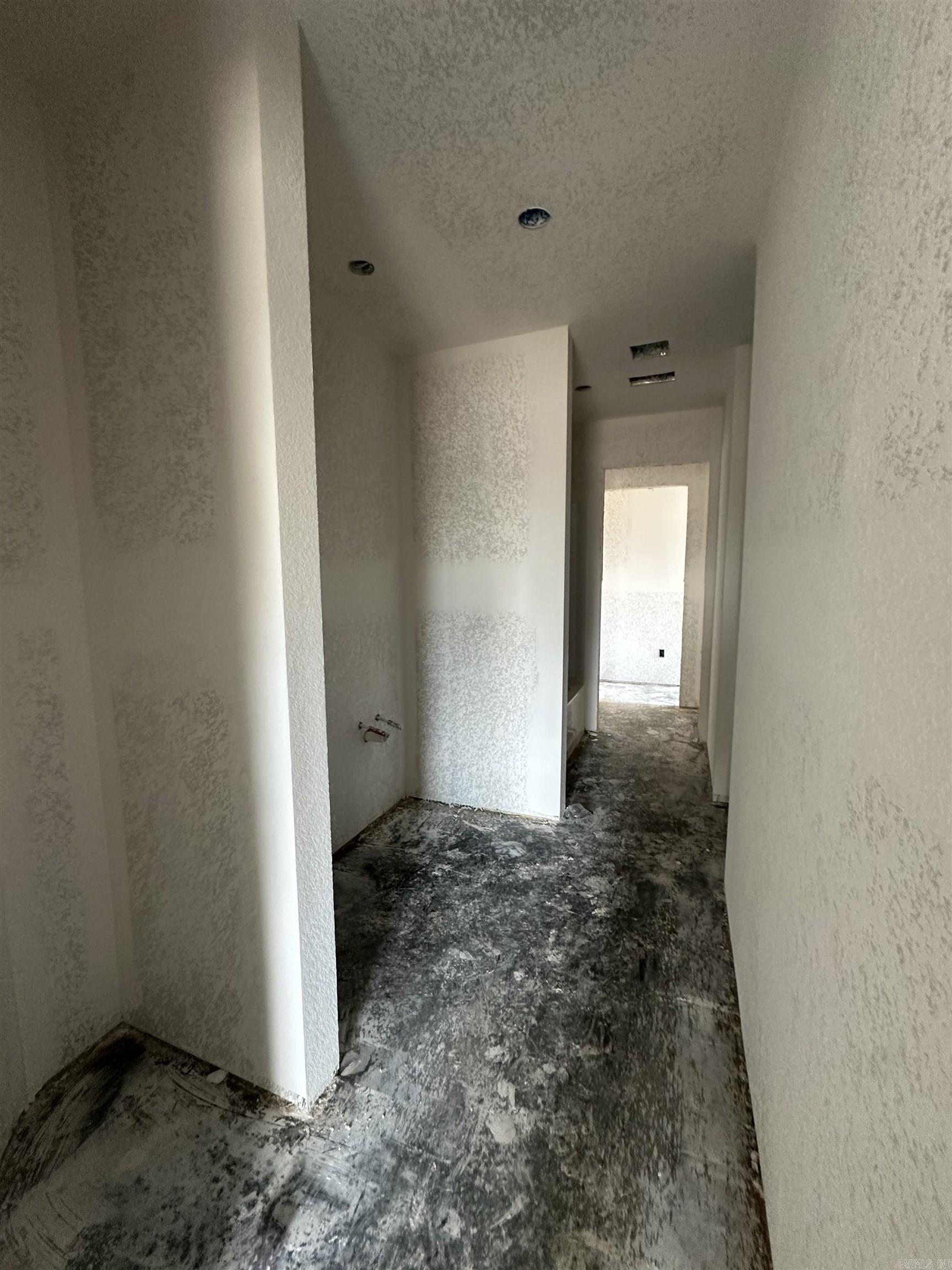 SOUTHFORK RANCH S/D PH I - Residential