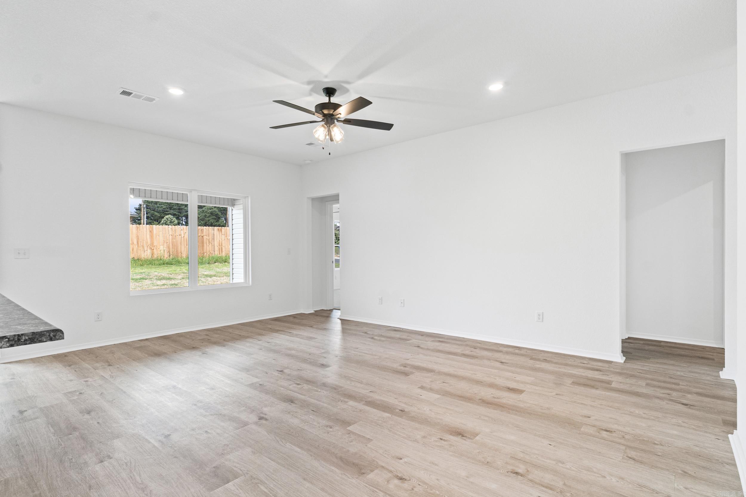 SOUTHFORK RANCH S/D PH I - Residential