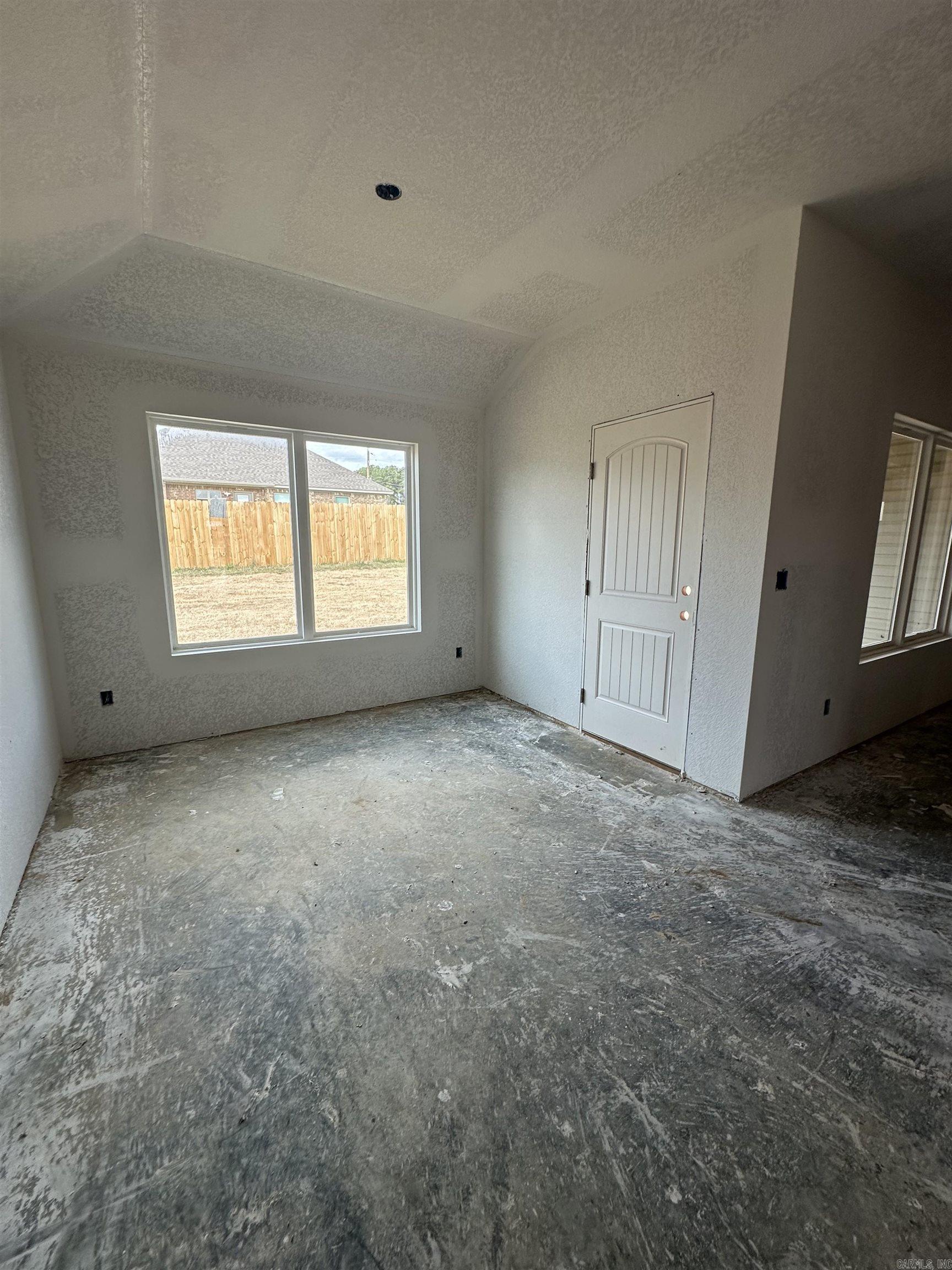 SOUTHFORK RANCH S/D PH I - Residential