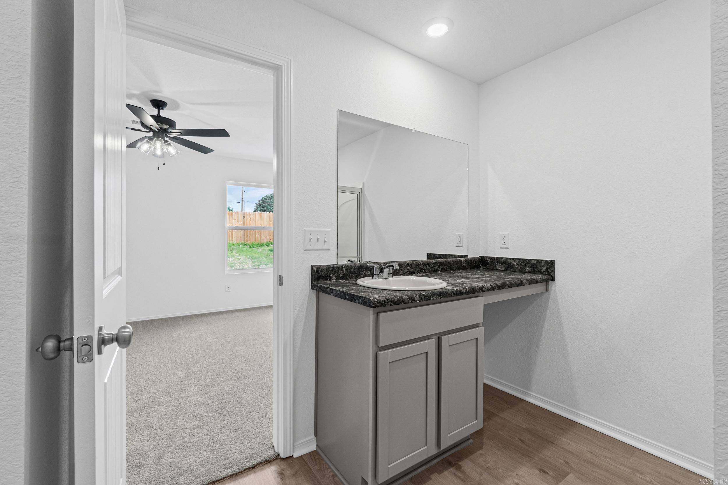 SOUTHFORK RANCH S/D PH I - Residential