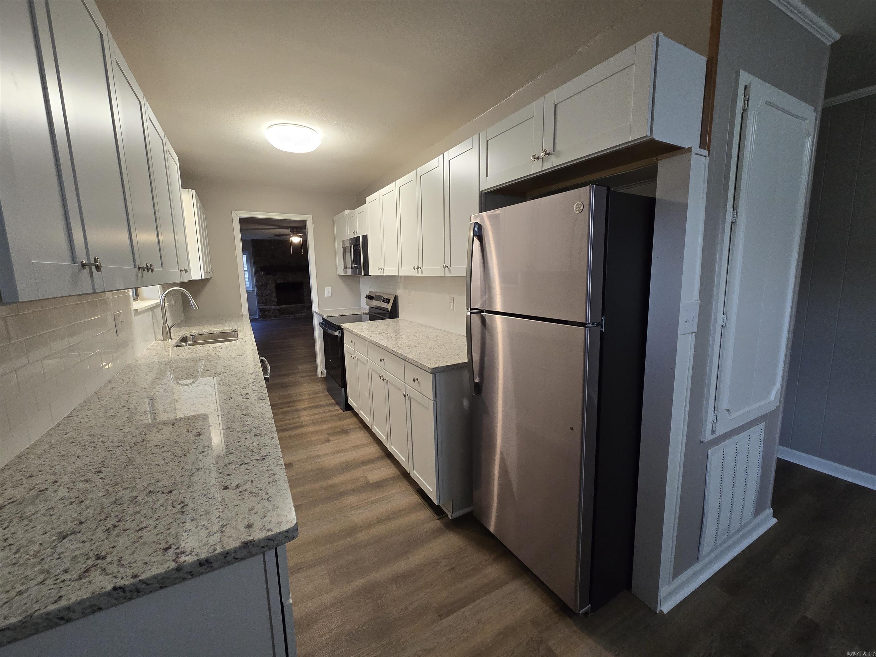 INDIAN HILLS - Residential