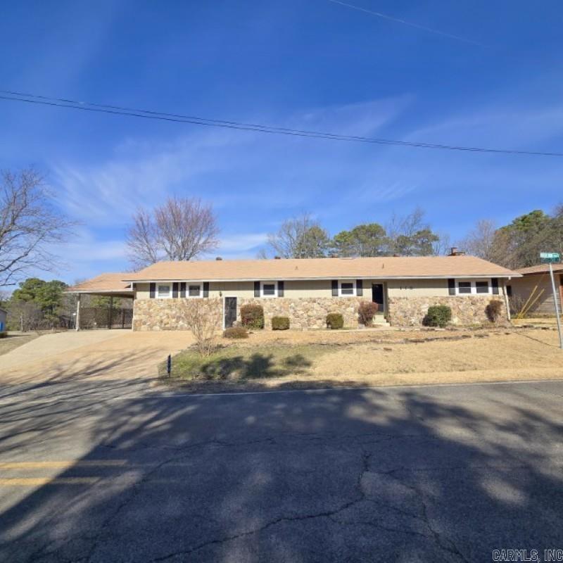 INDIAN HILLS - Residential