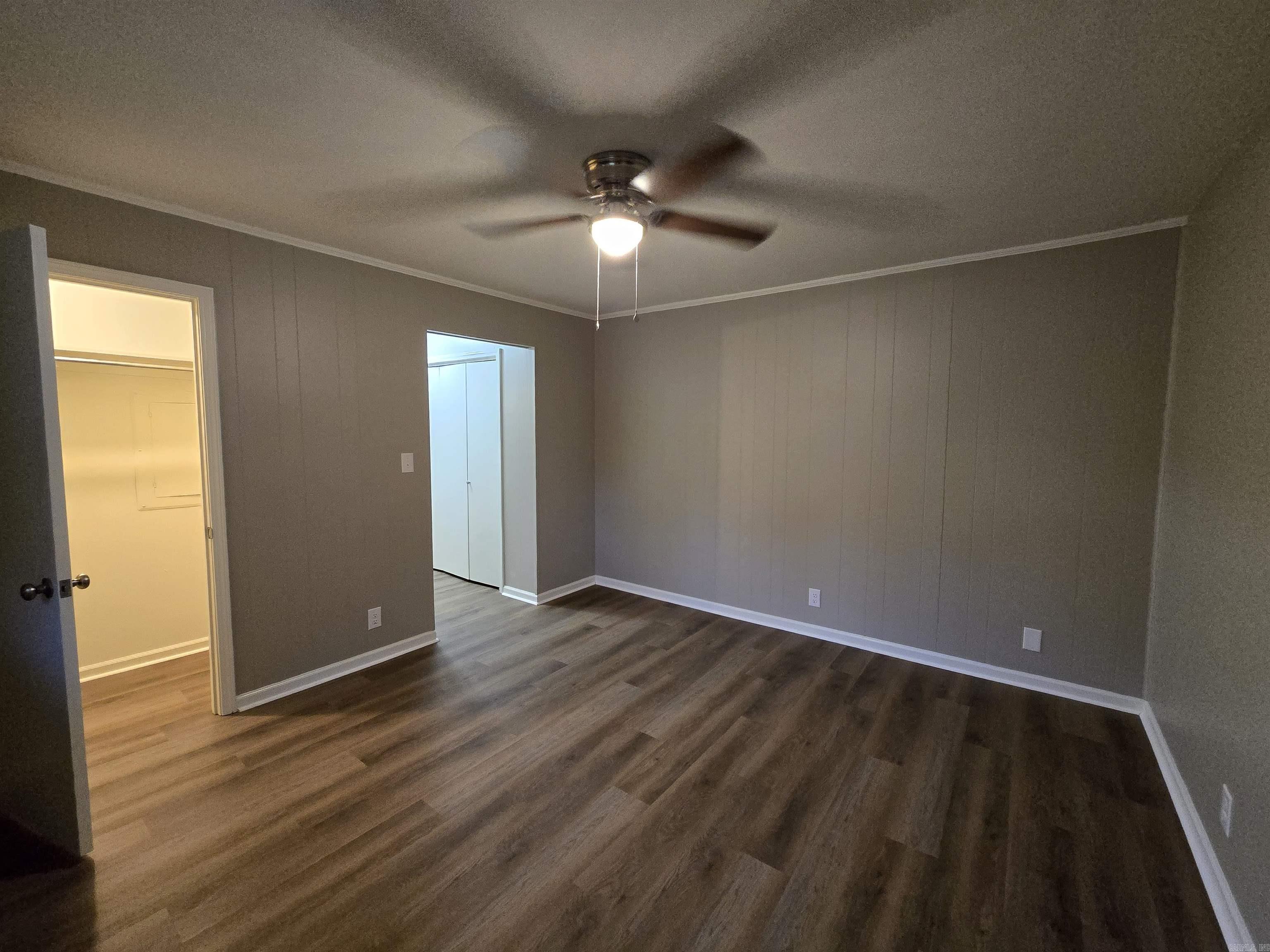 INDIAN HILLS - Residential