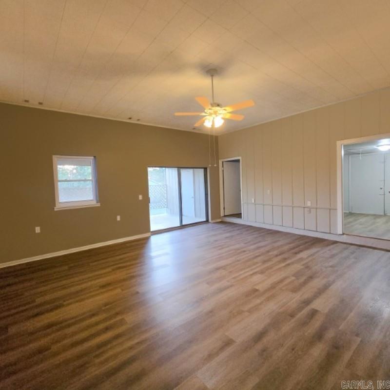 INDIAN HILLS - Residential