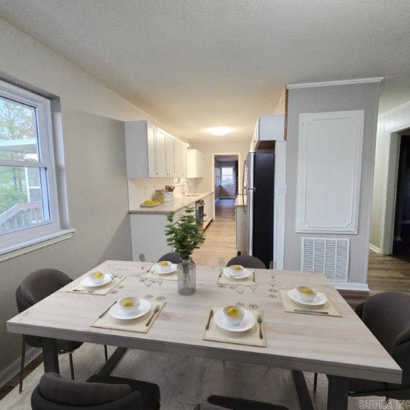 INDIAN HILLS - Residential