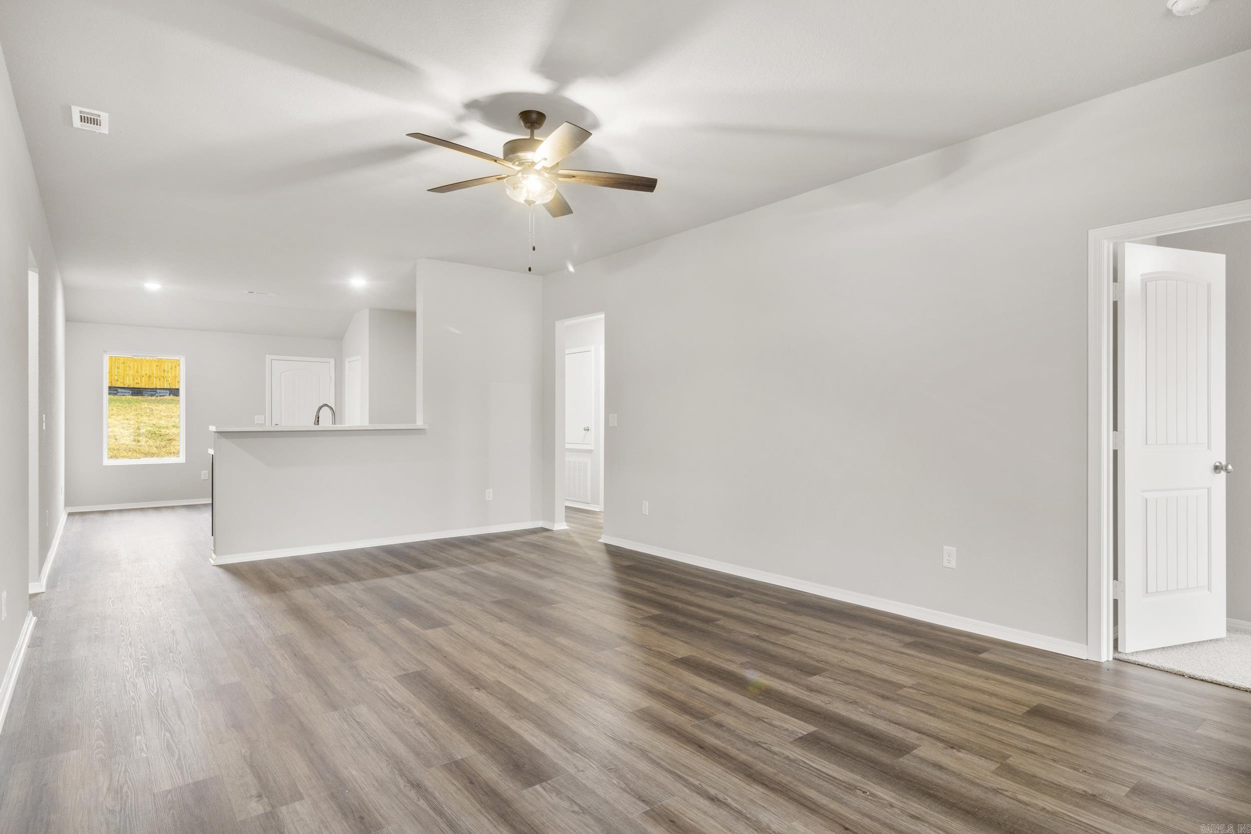 SPRINGLAKE TRAILS - Residential