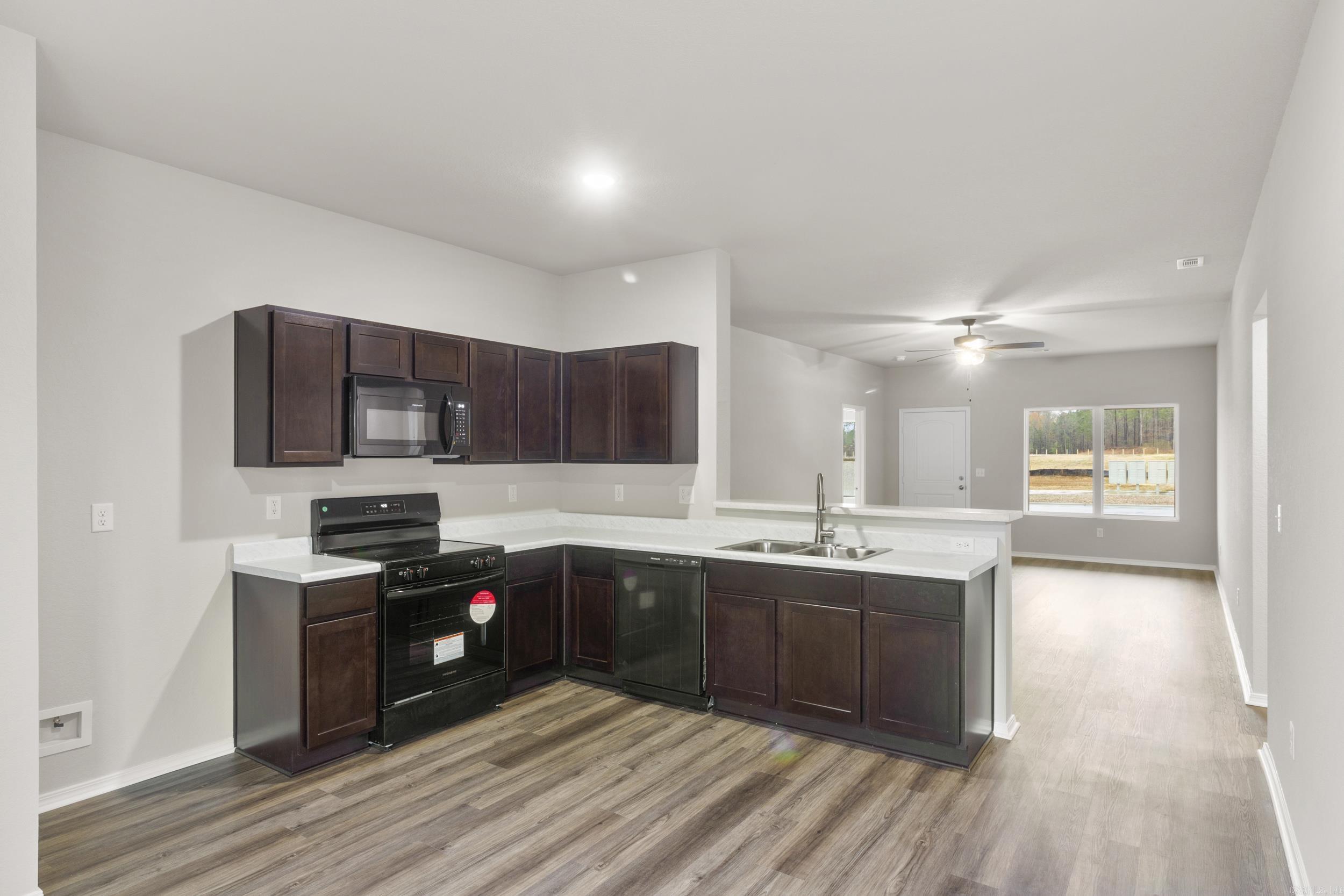 SPRINGLAKE TRAILS - Residential