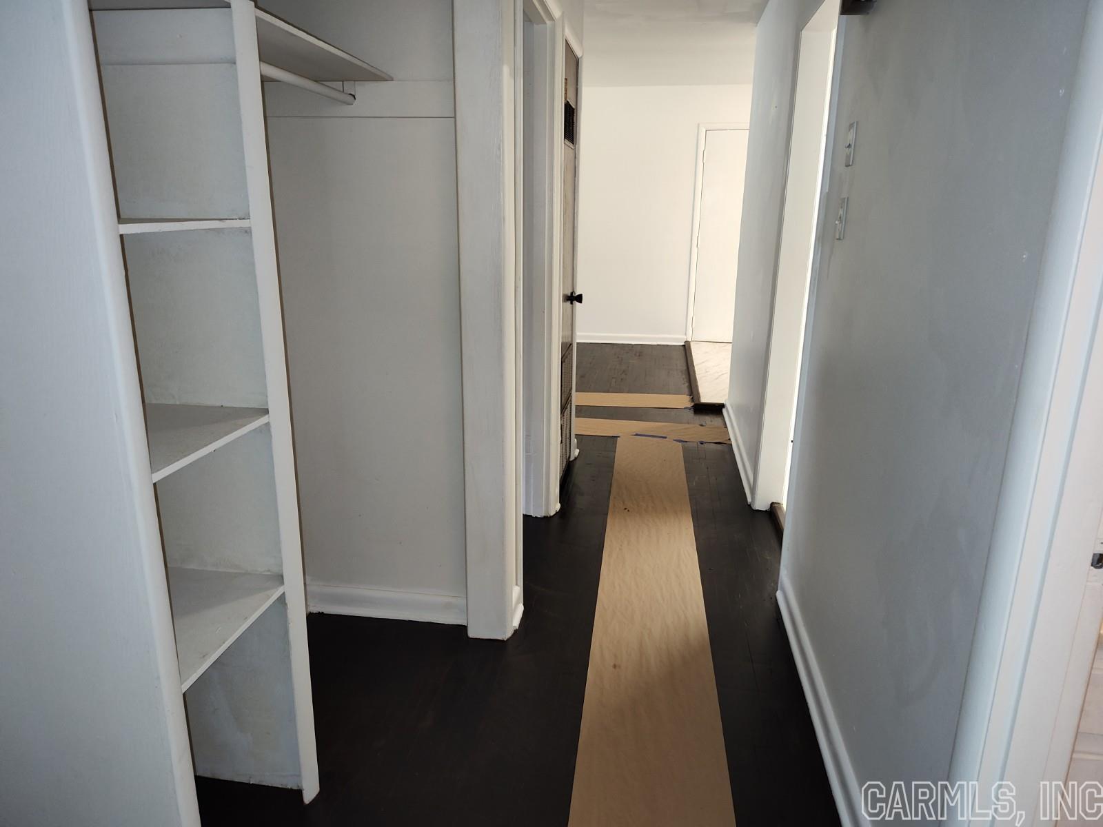 INDIAN HILLS - Residential