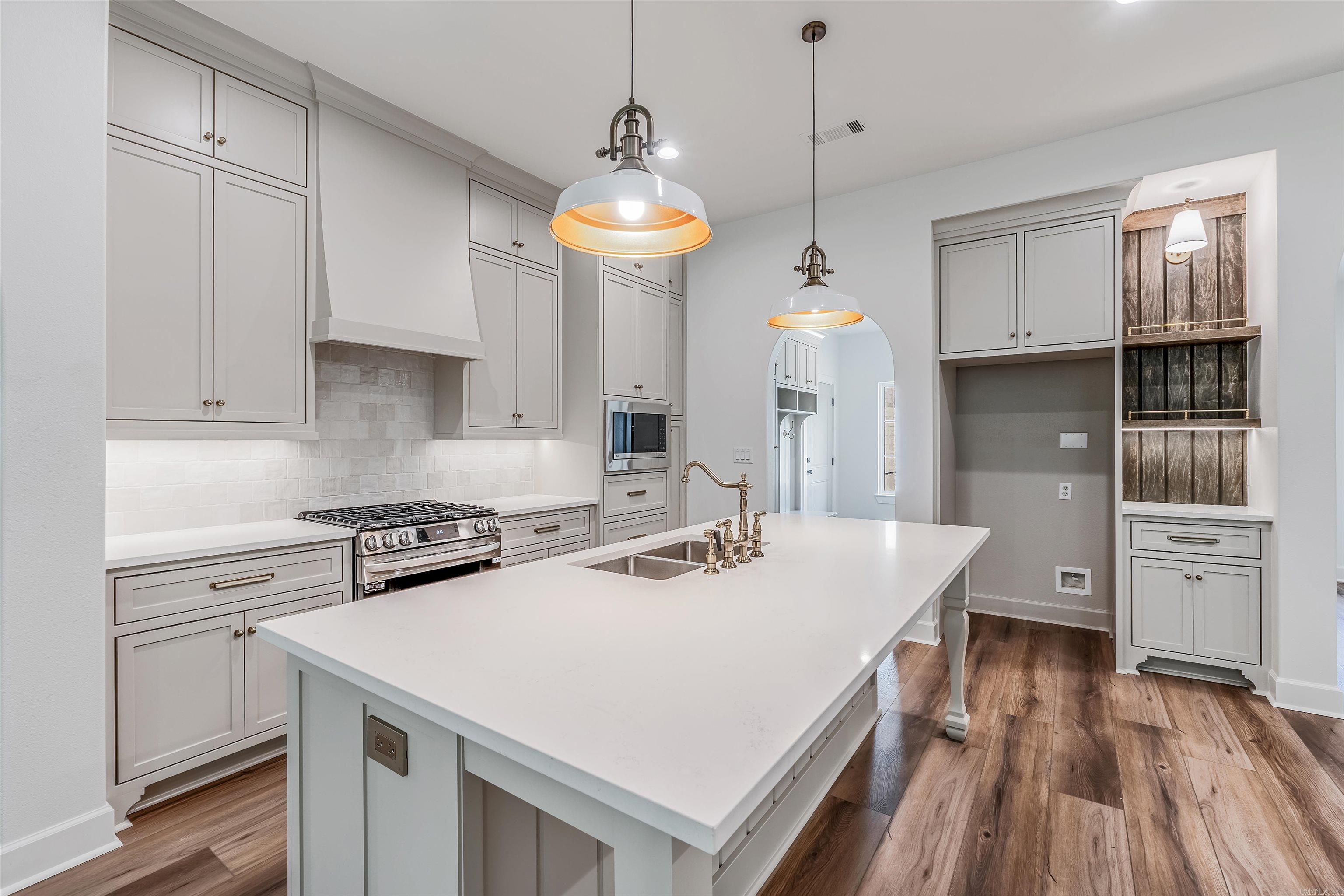 STONEBROOK - Residential