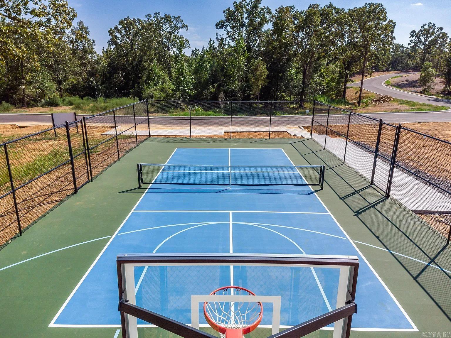 STONEBROOK - Residential