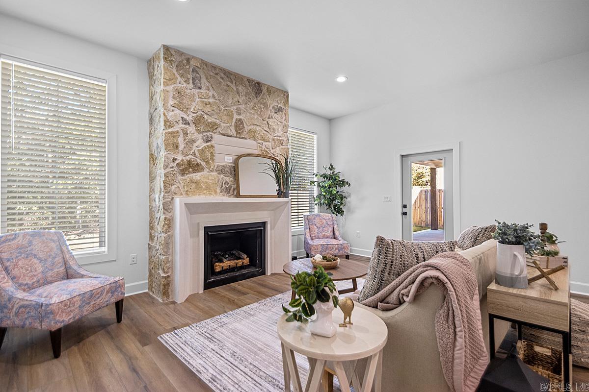 STONEBROOK - Residential