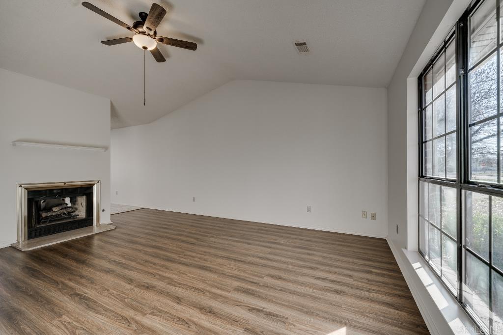 BRYANT MEADOWS - Residential