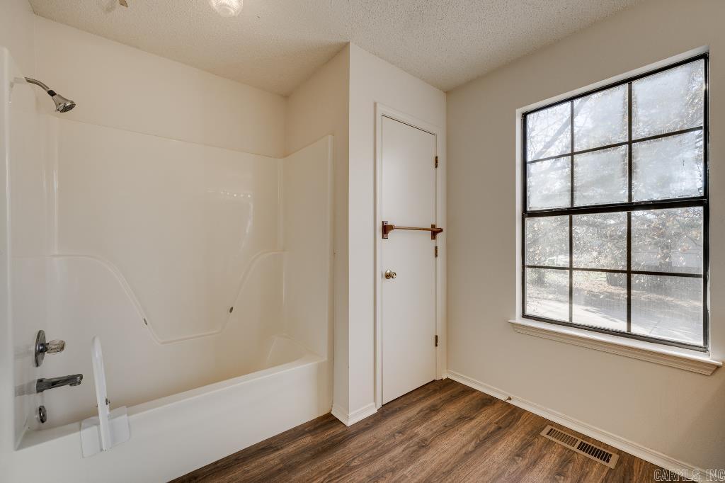 BRYANT MEADOWS - Residential