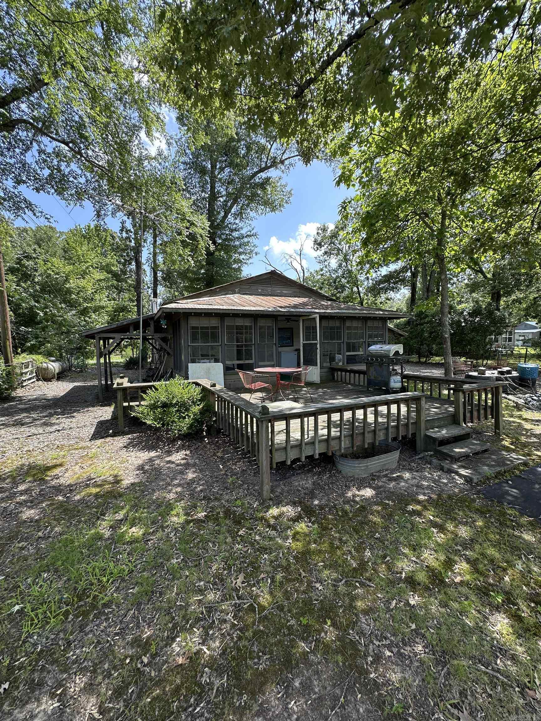 NIMMO RIVER BANK SUBD - Residential