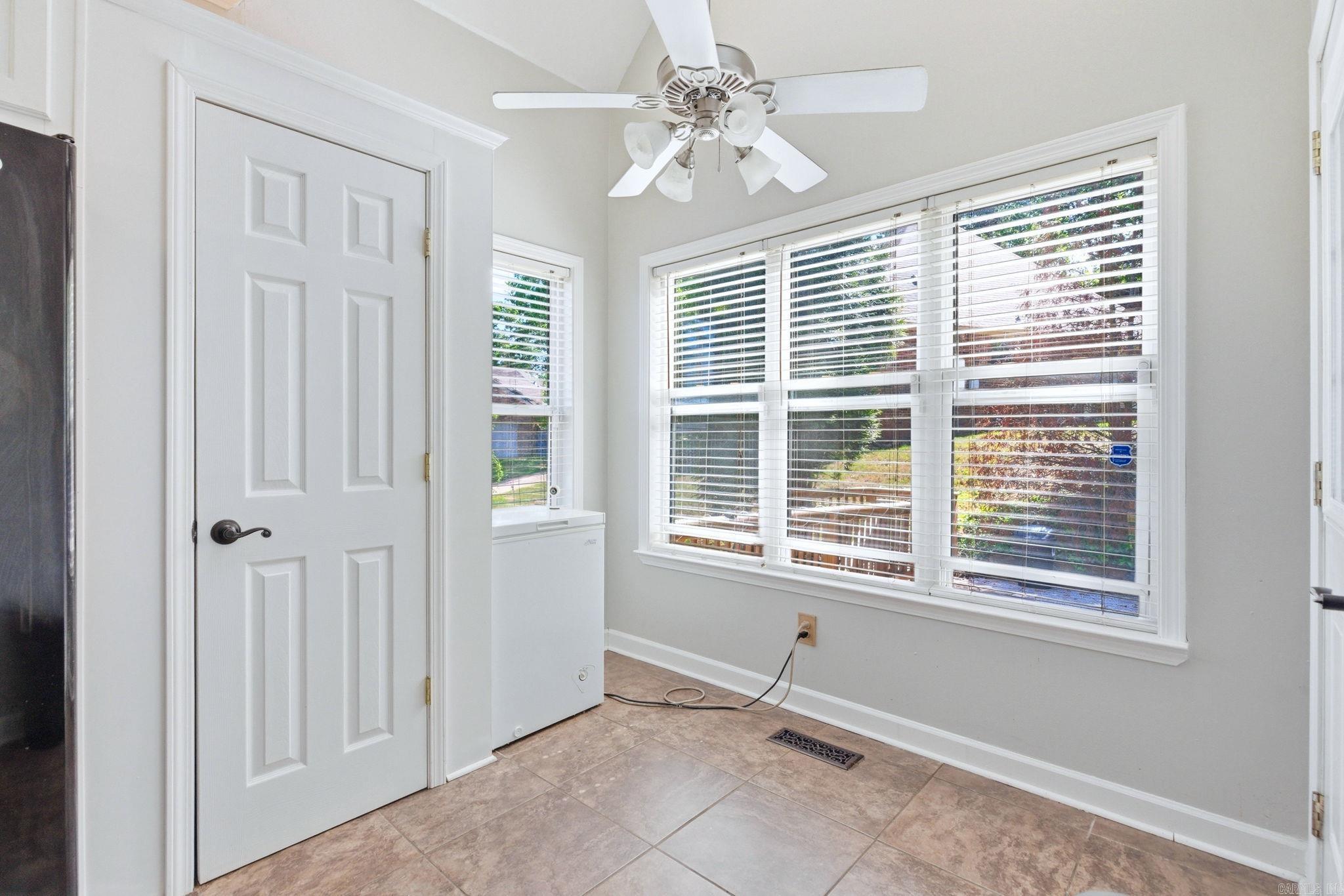 NORTH RIDGE ADDN - Residential