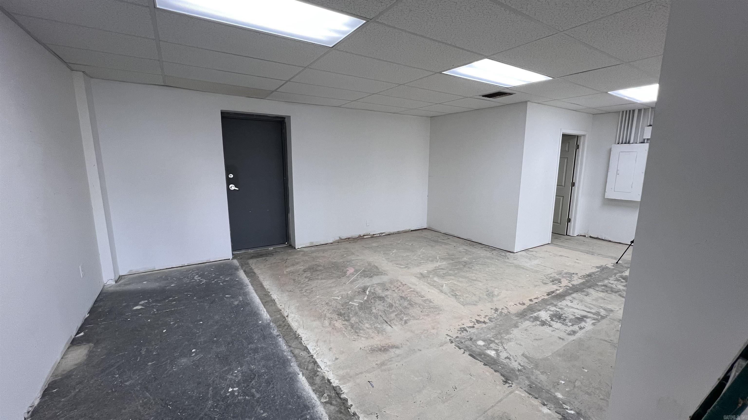 Hot Springs - Commercial Lease