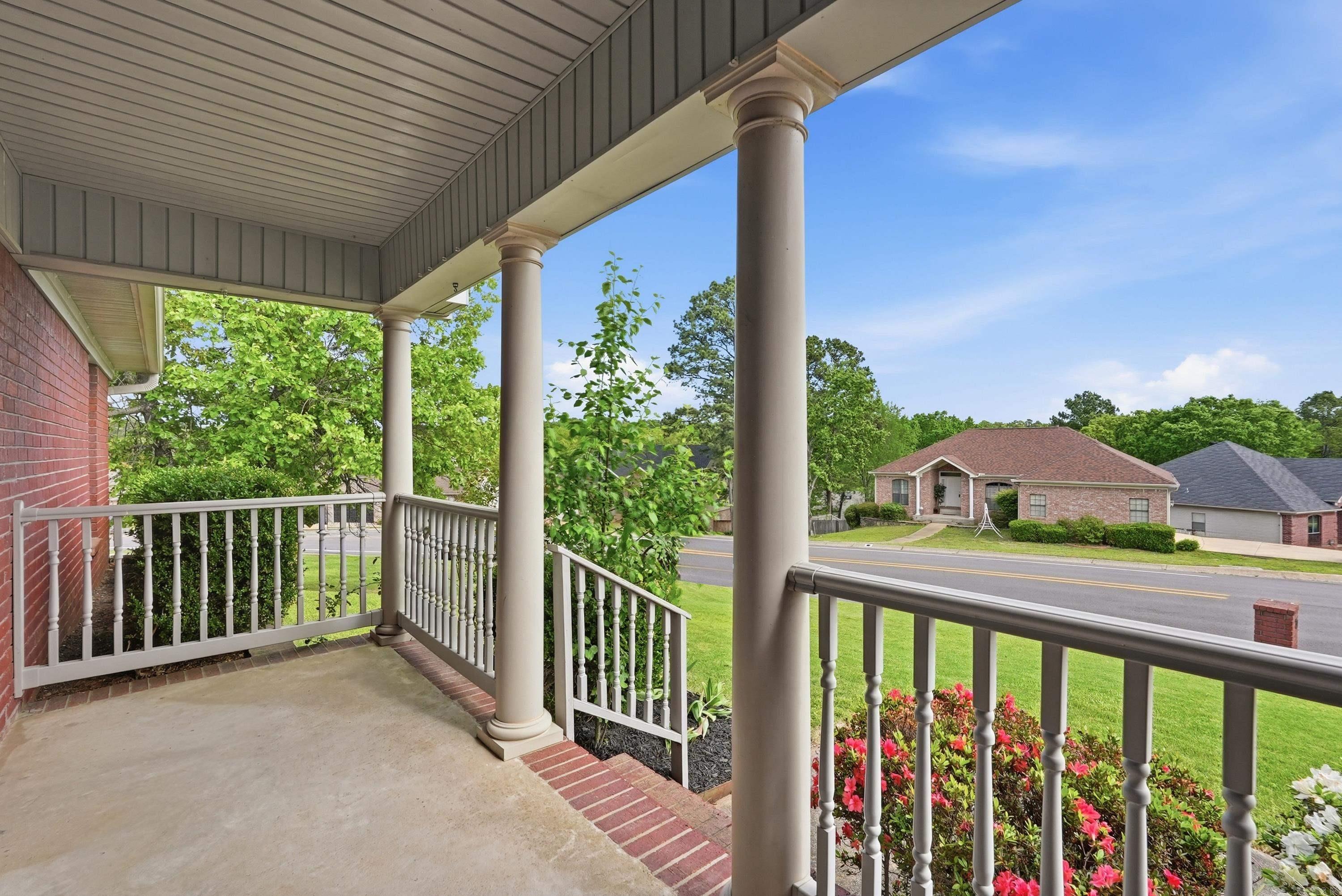 NORTH POINTE ADDN - Residential