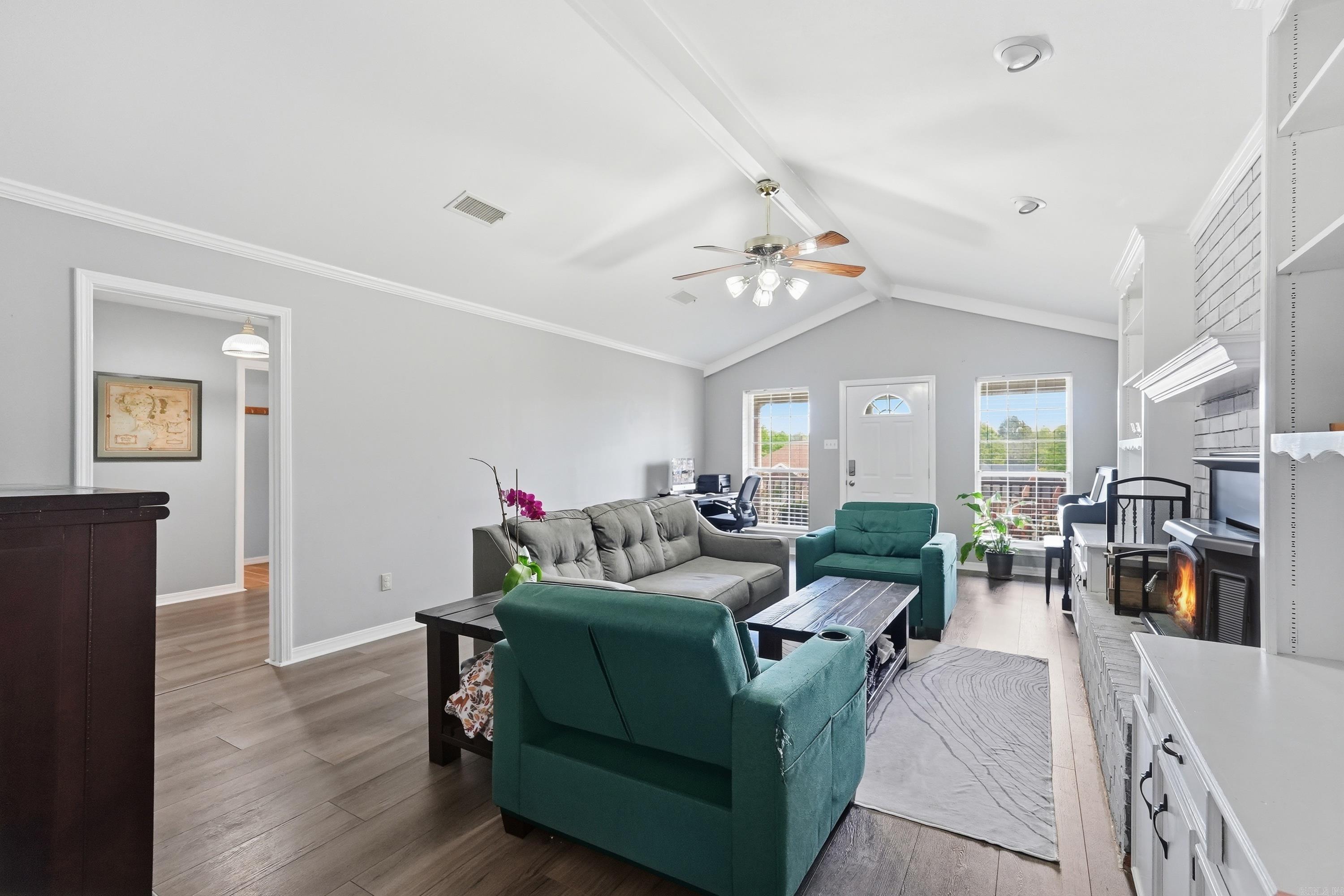 NORTH POINTE ADDN - Residential