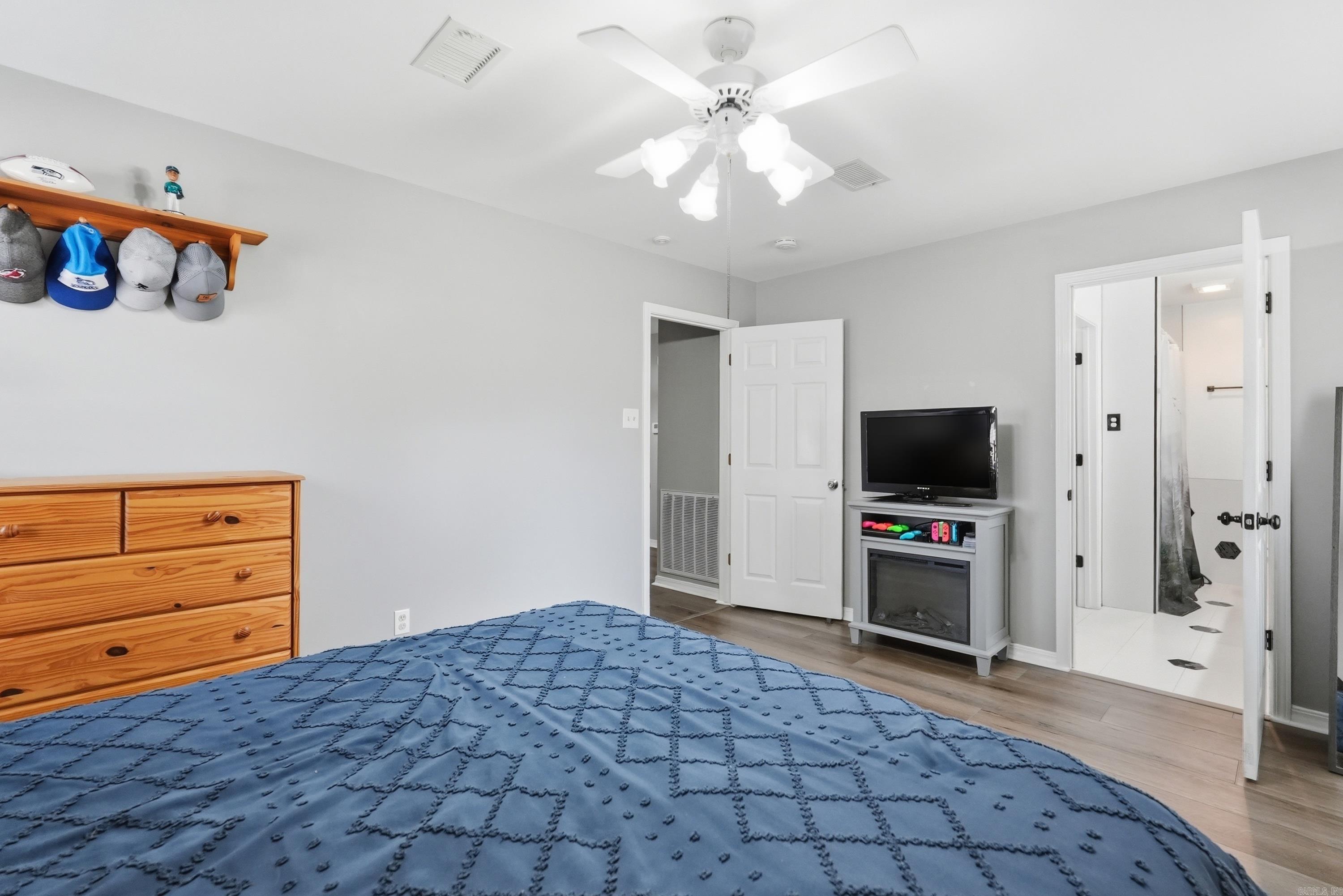 NORTH POINTE ADDN - Residential