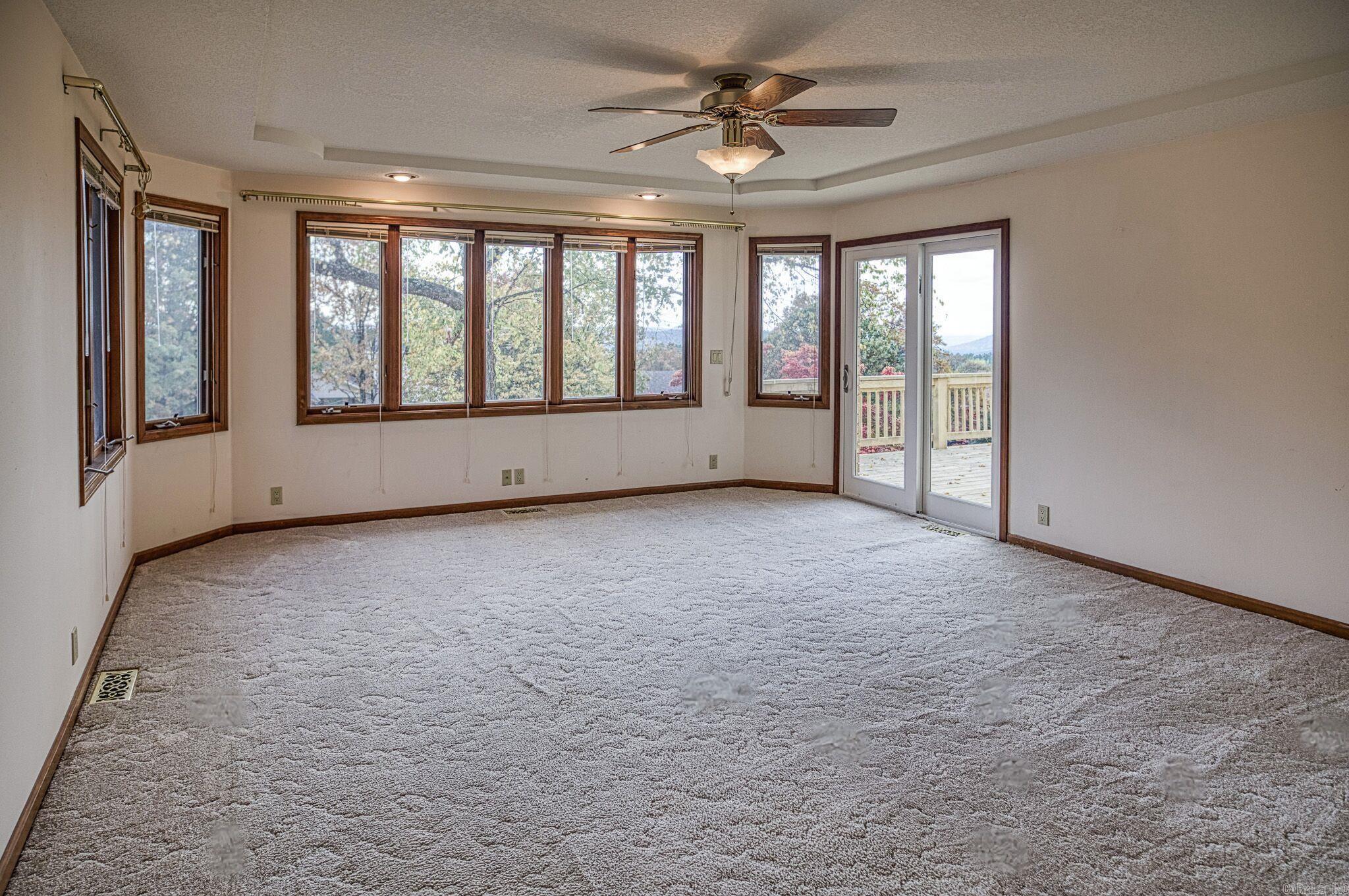 PALISANDRO - Residential