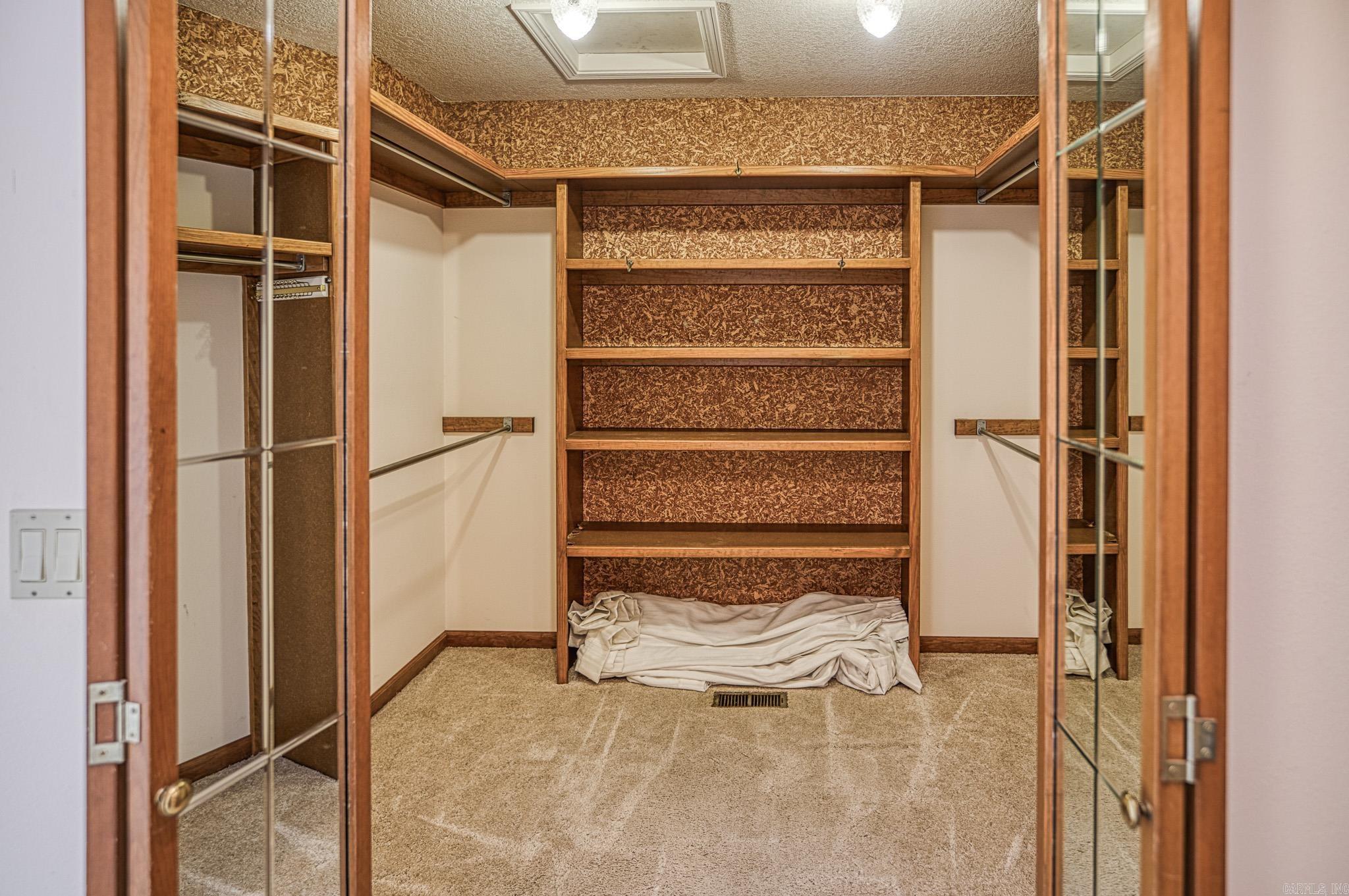 PALISANDRO - Residential