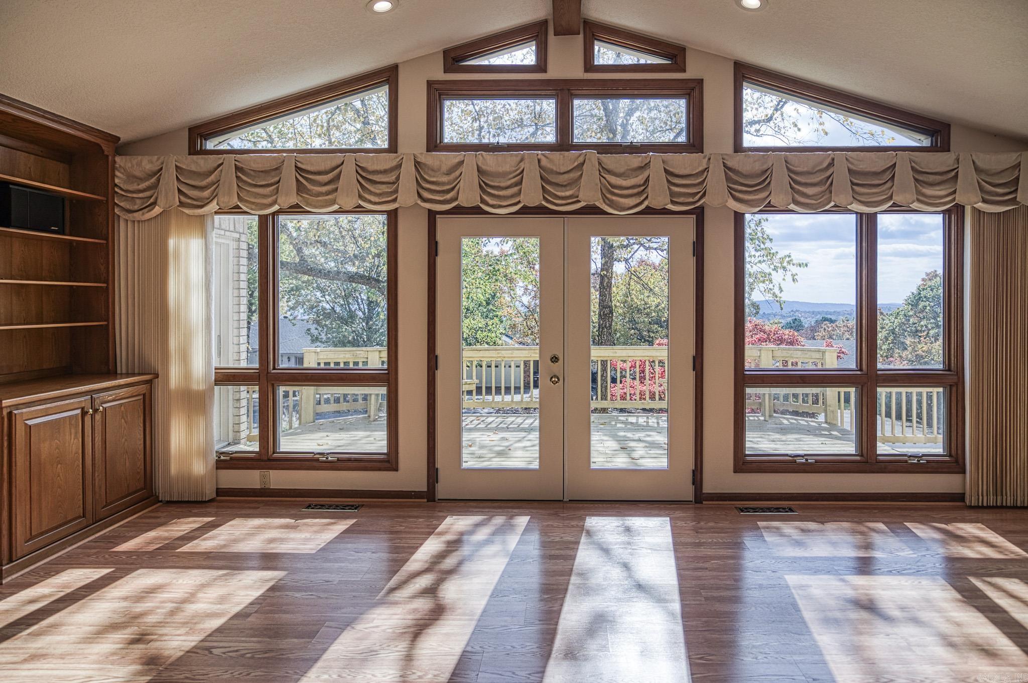 PALISANDRO - Residential