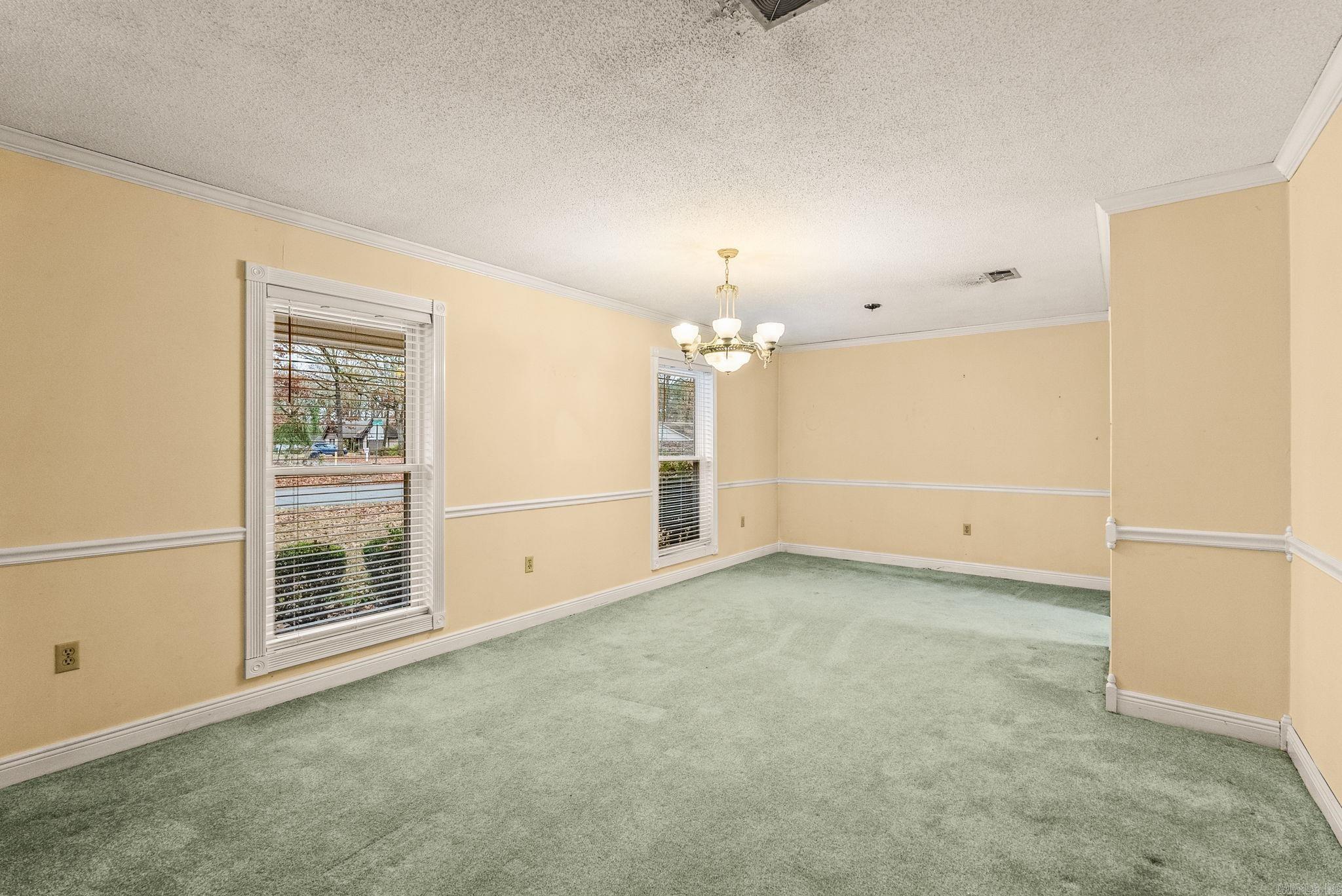 OAK FORREST - Residential