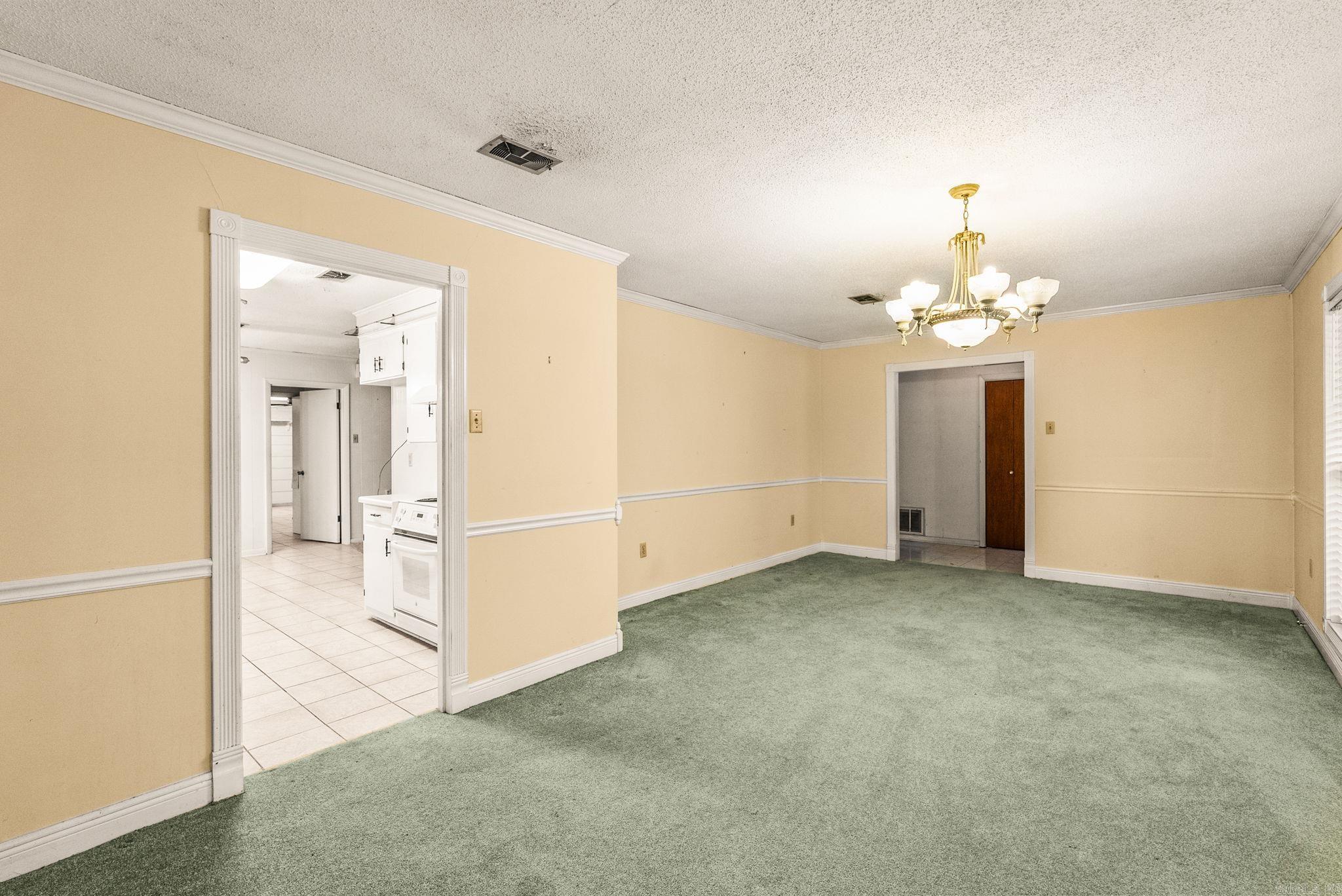 OAK FORREST - Residential