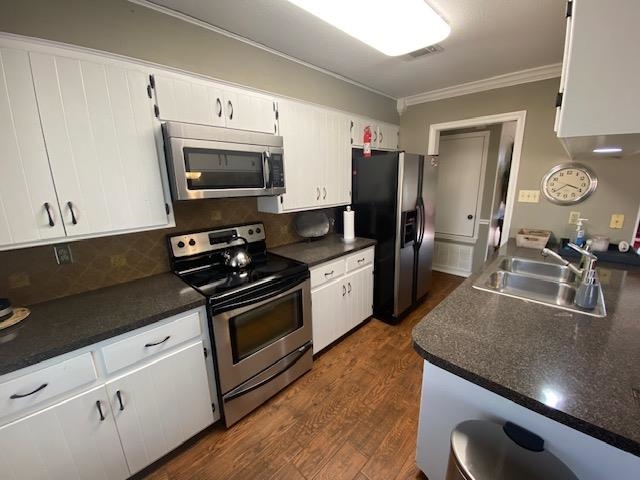 ROLLING BROOK - Residential