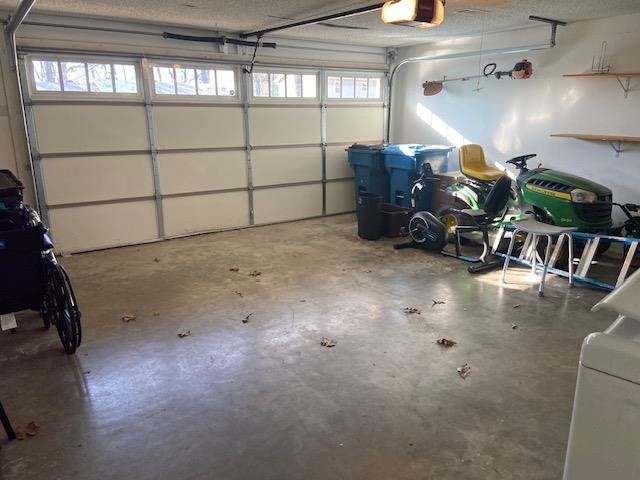 ROLLING BROOK - Residential