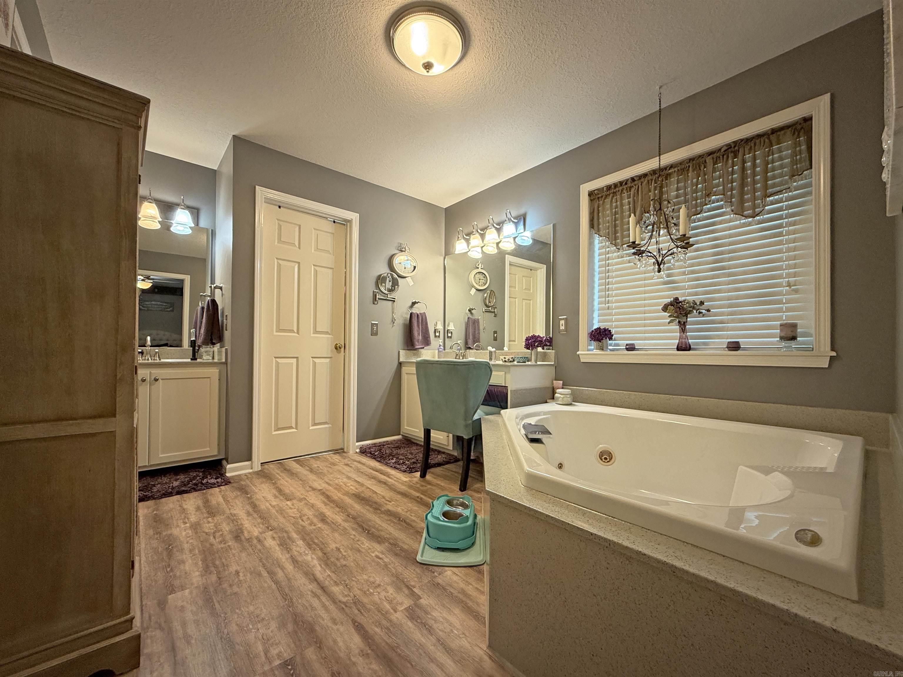 Lake View - Residential