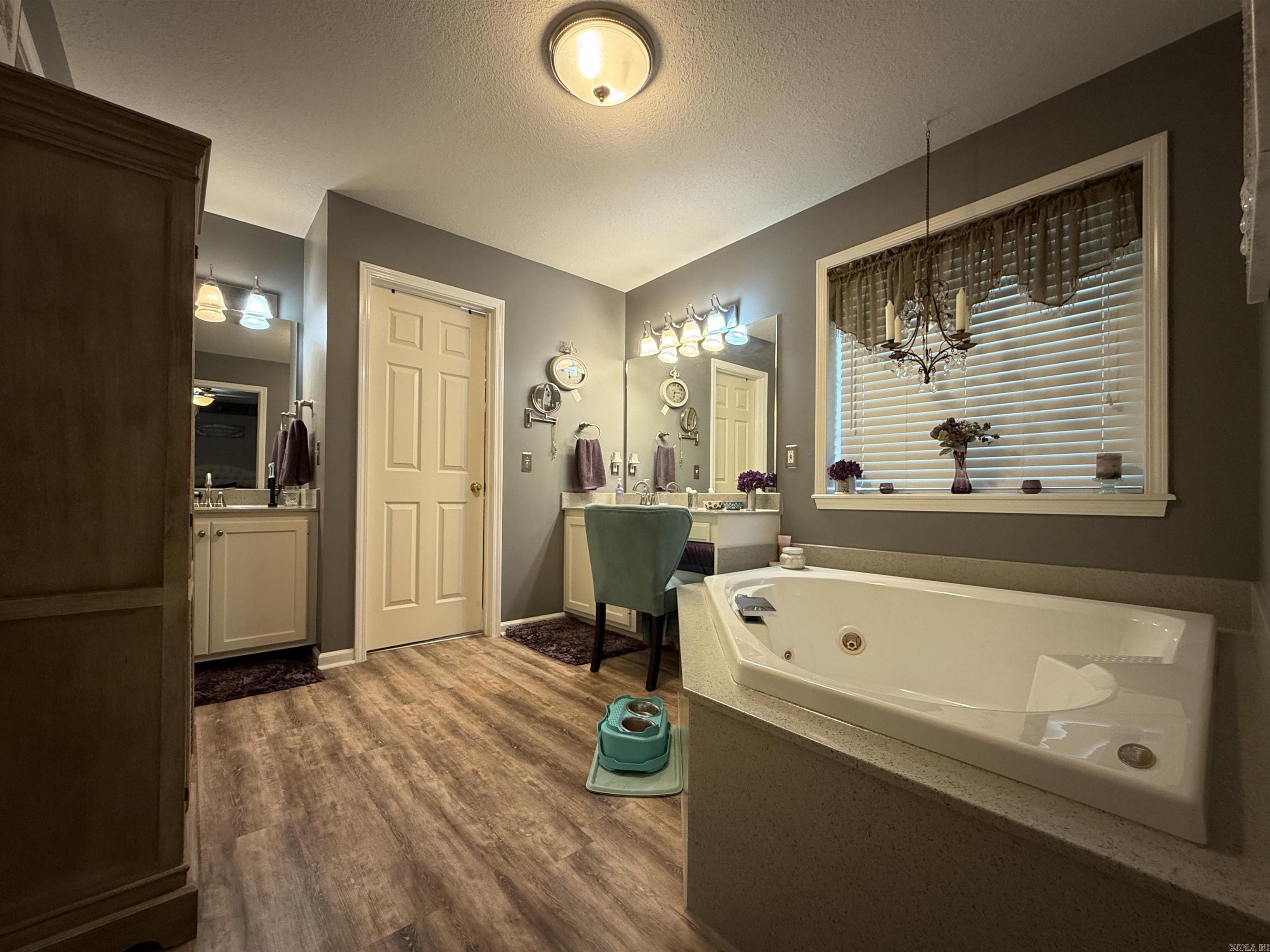 Lake View - Residential