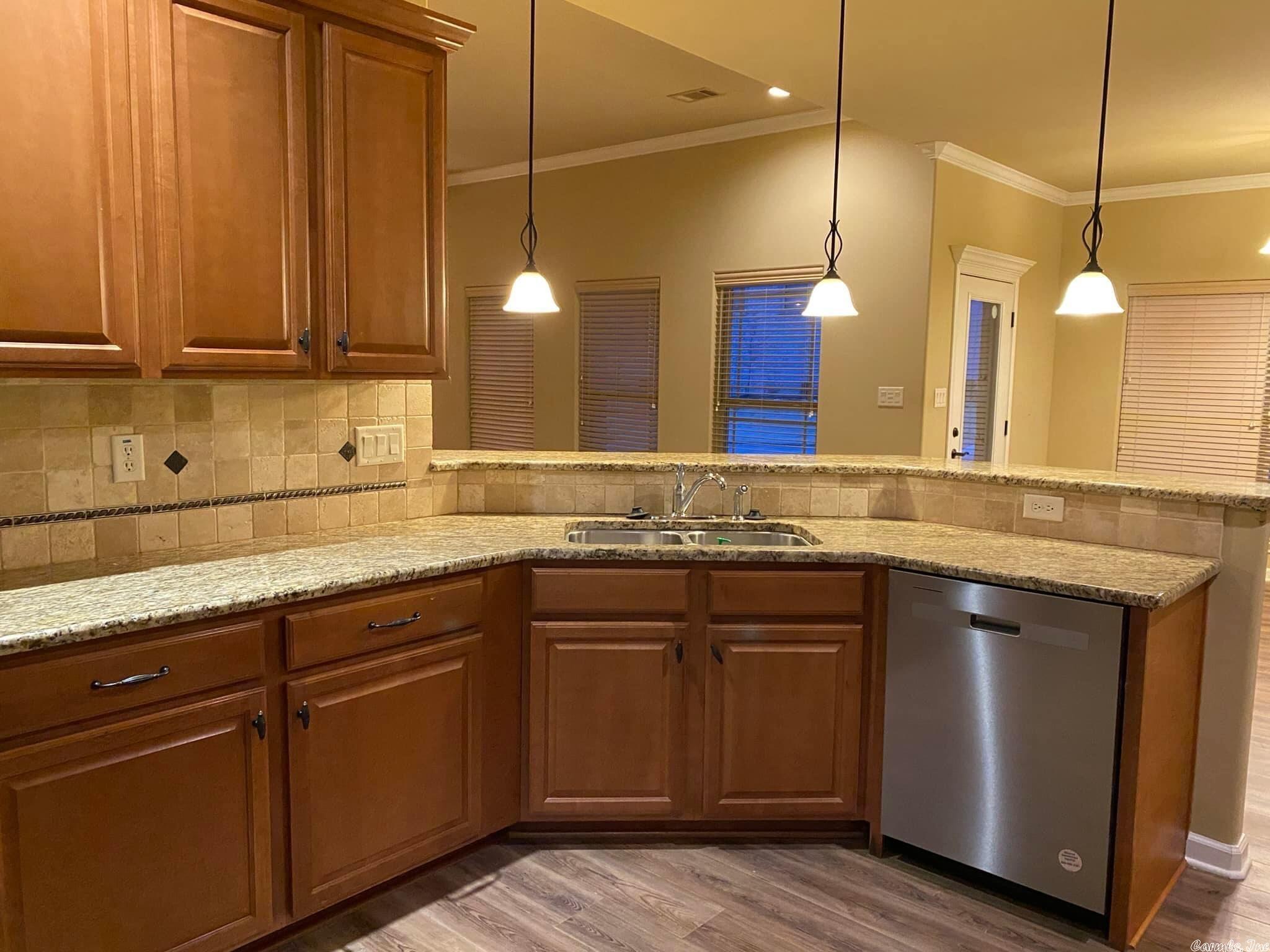 AUSTIN GARDENS PATIO HOMES ADDN - Residential