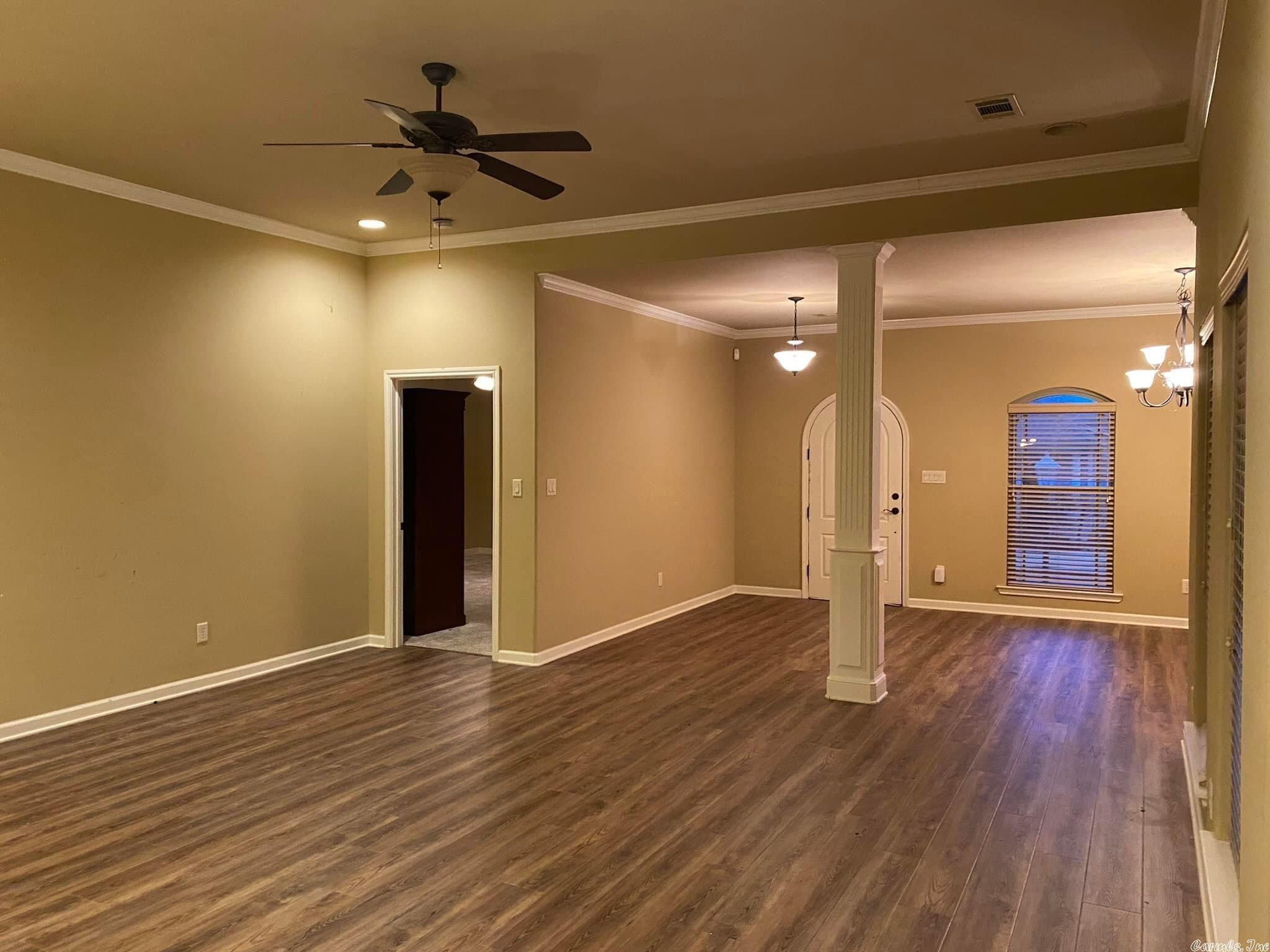 AUSTIN GARDENS PATIO HOMES ADDN - Residential