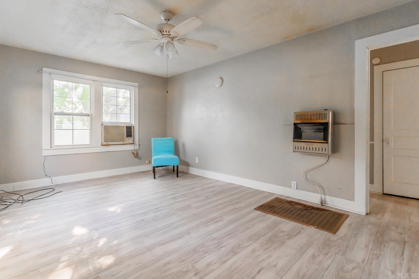 HALESS FIRST - Residential Lease