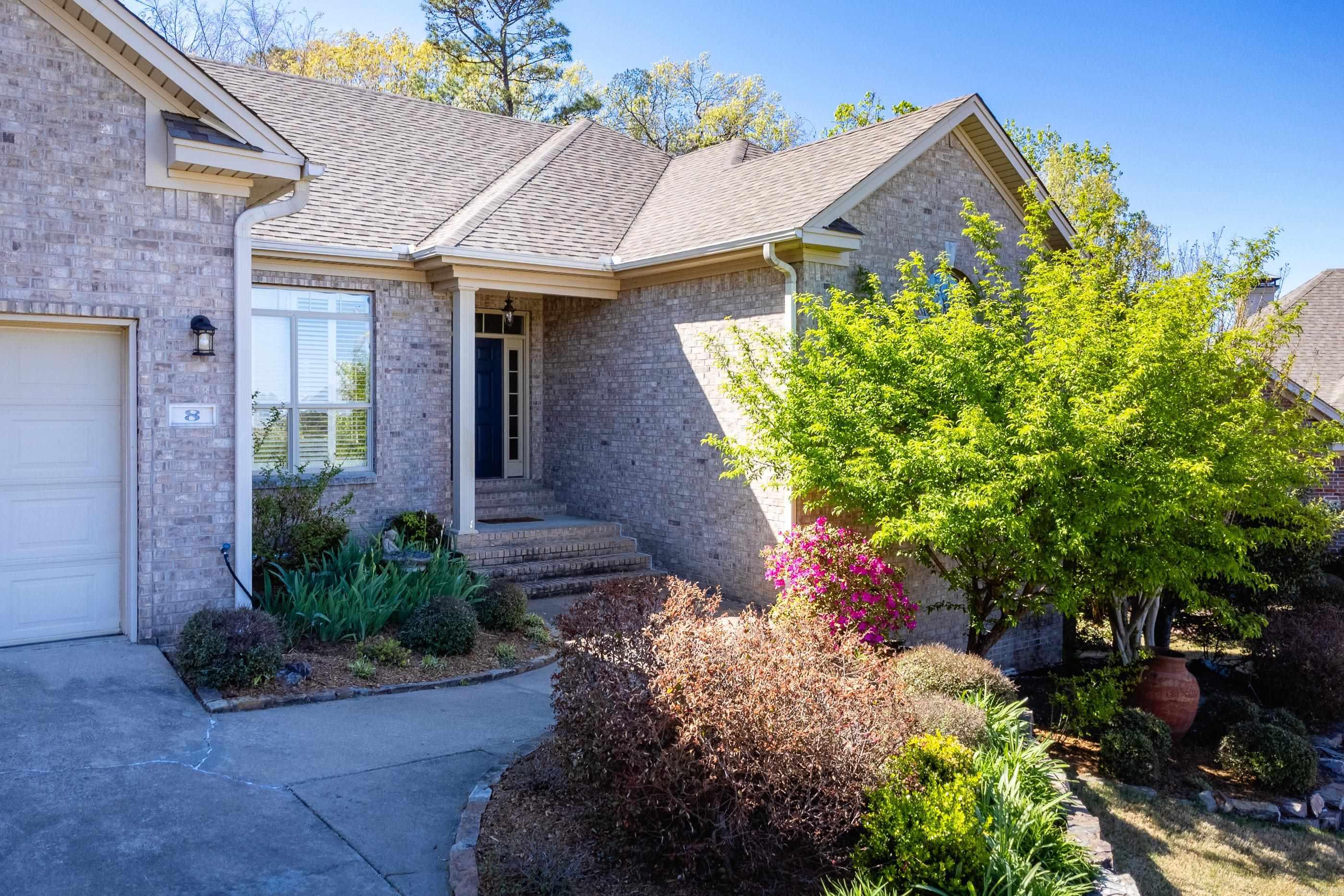 CHENAL VALLEY CHALAMONT PLACE - Residential