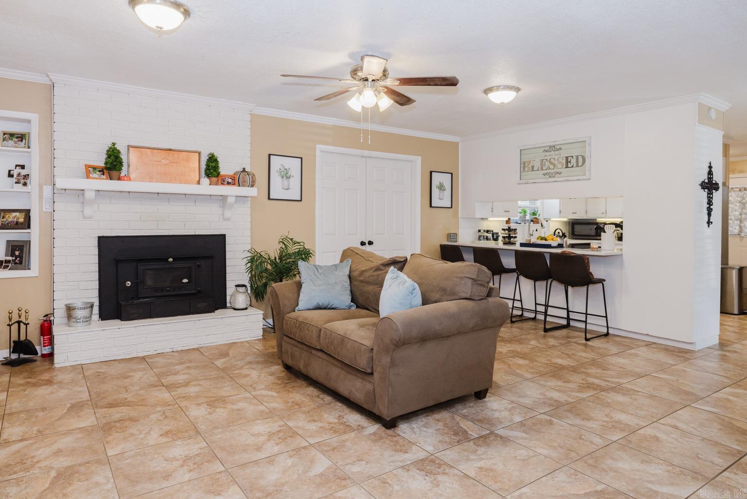 WHITEWOOD - Residential