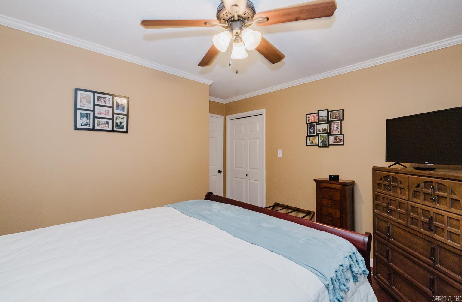 WHITEWOOD - Residential