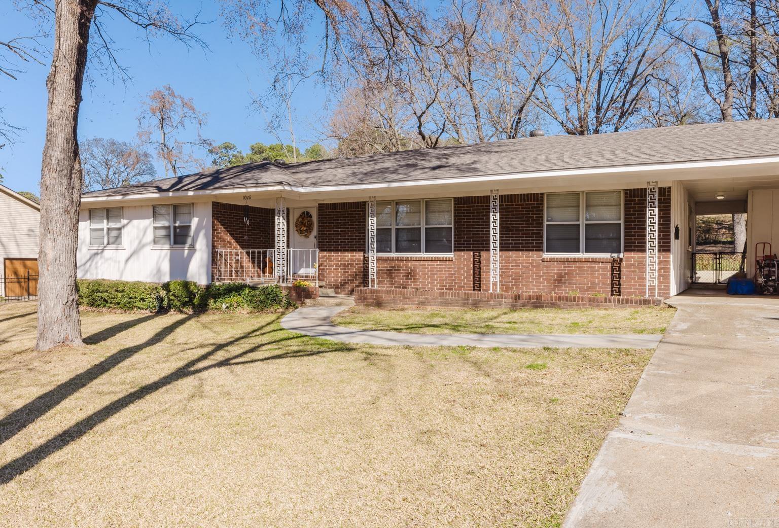 WHITEWOOD - Residential