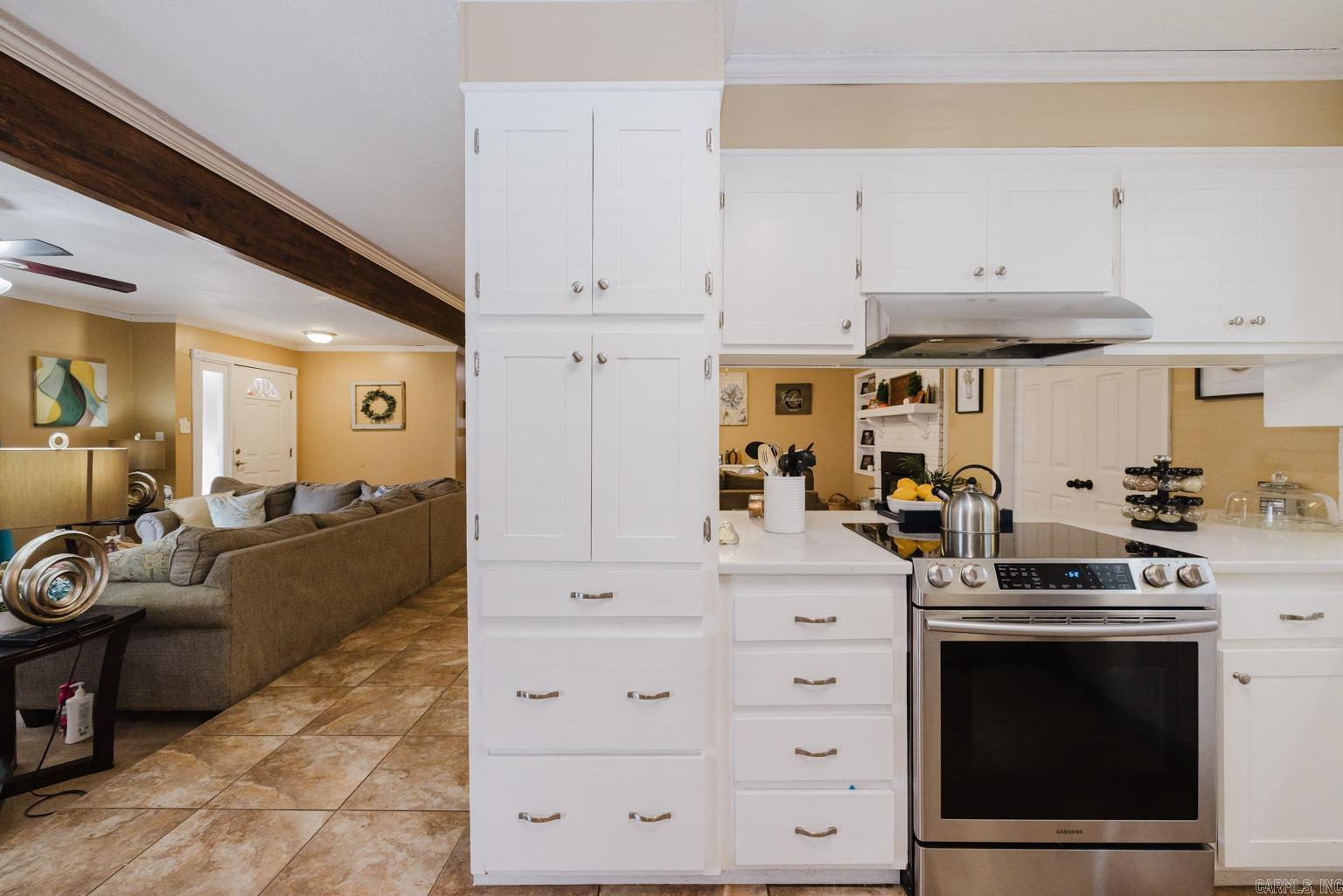 WHITEWOOD - Residential