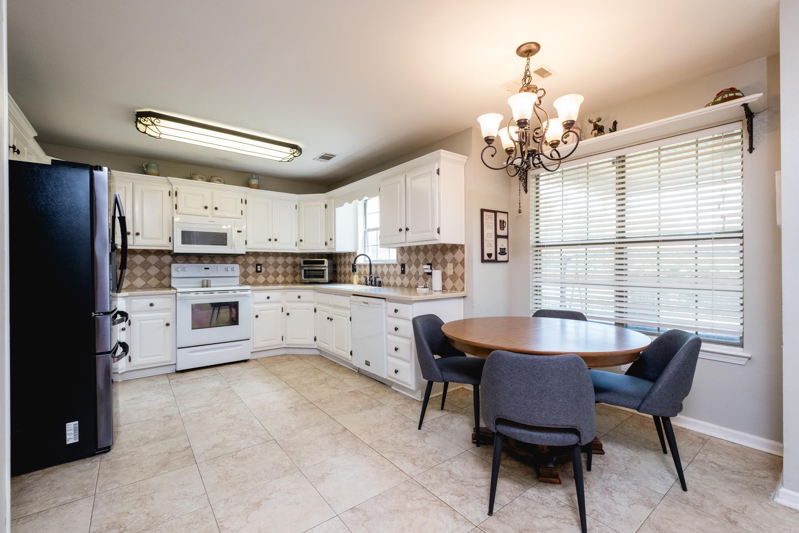 CHERRY CREEK ADDN - Residential