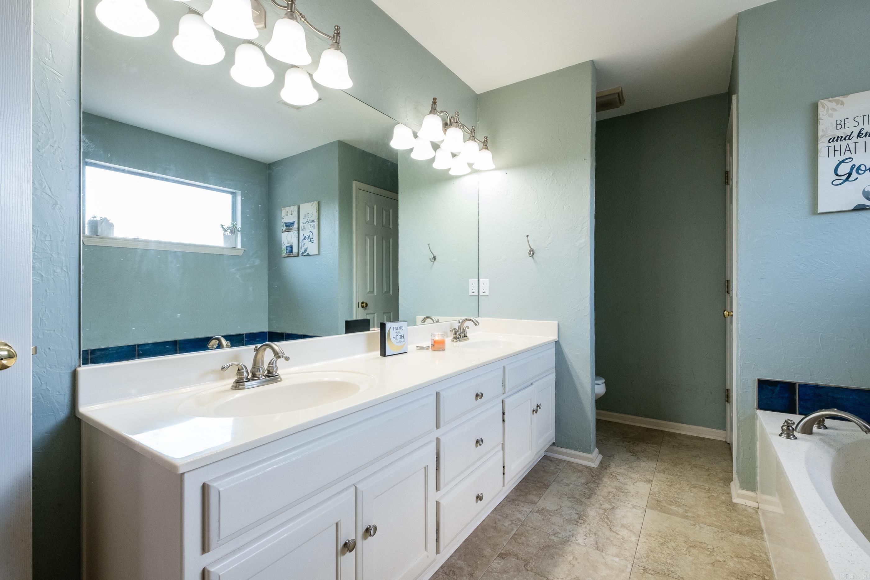 CHERRY CREEK ADDN - Residential