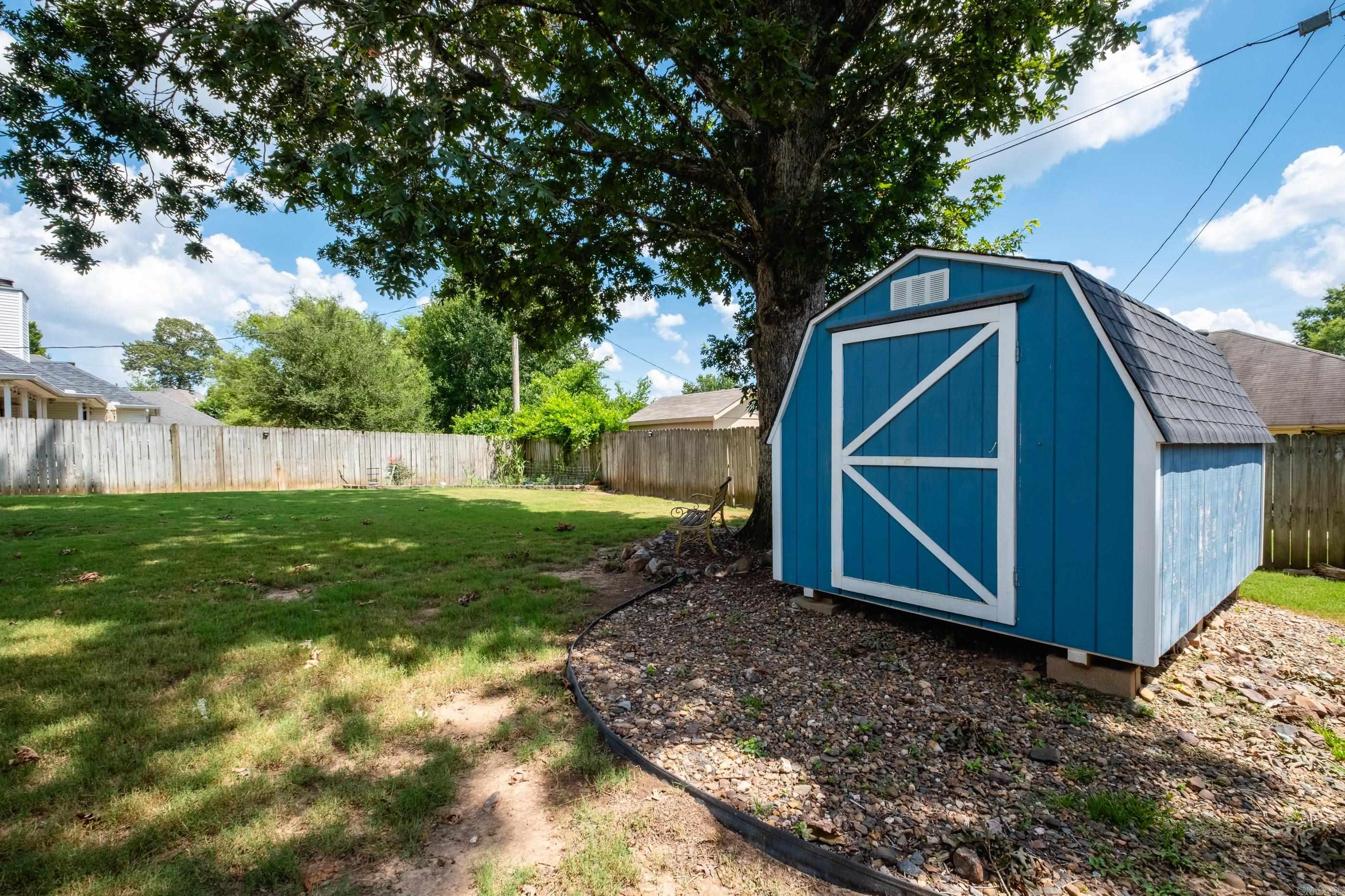 CHERRY CREEK ADDN - Residential
