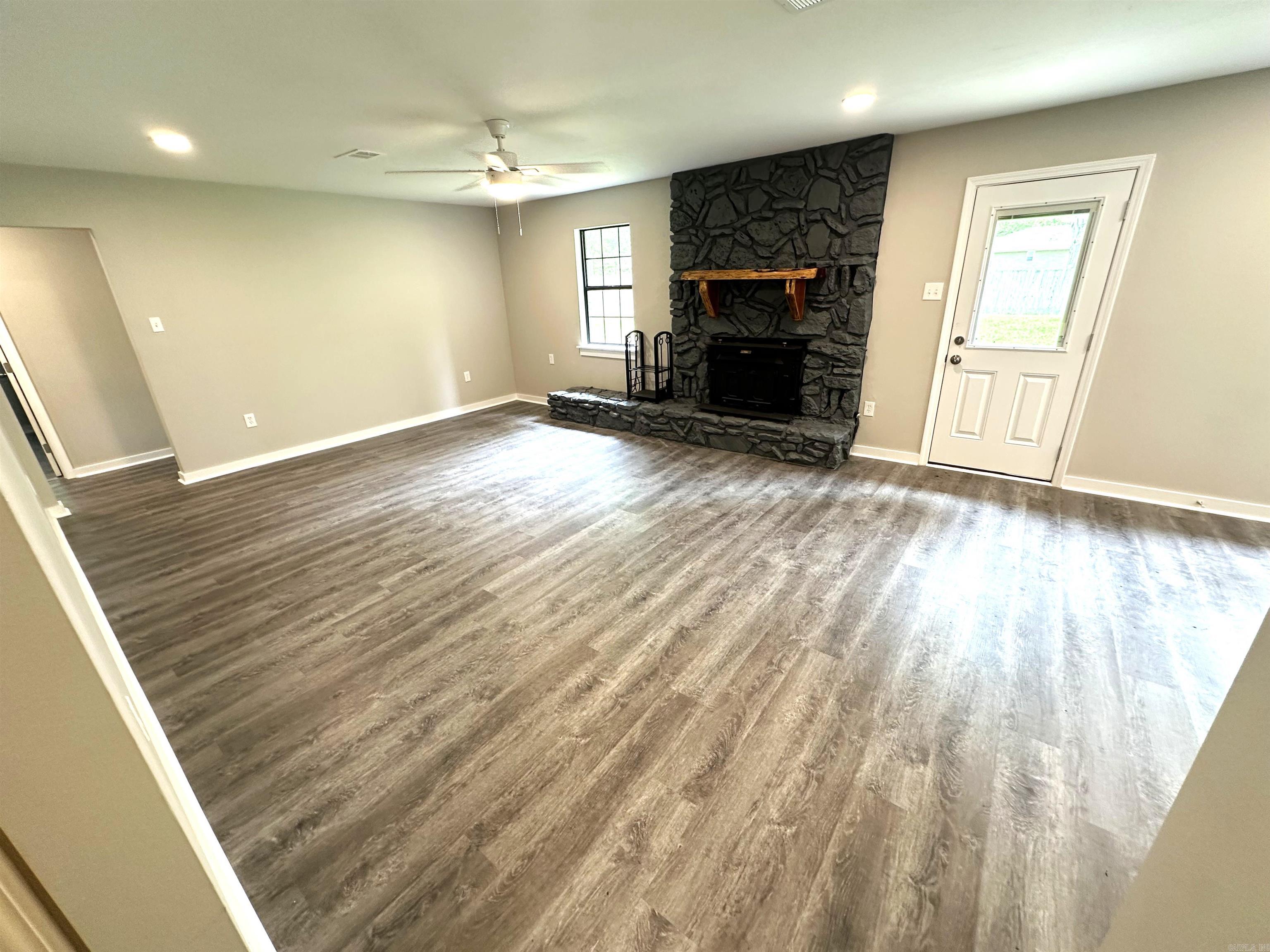 CONWAY EAST - Residential